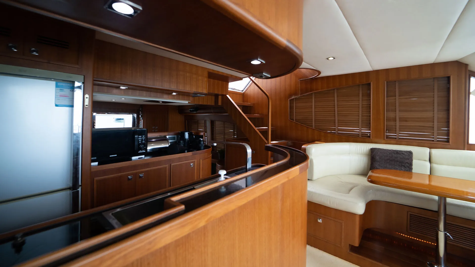 Motoryacht JAWSSS — yacht photo 20