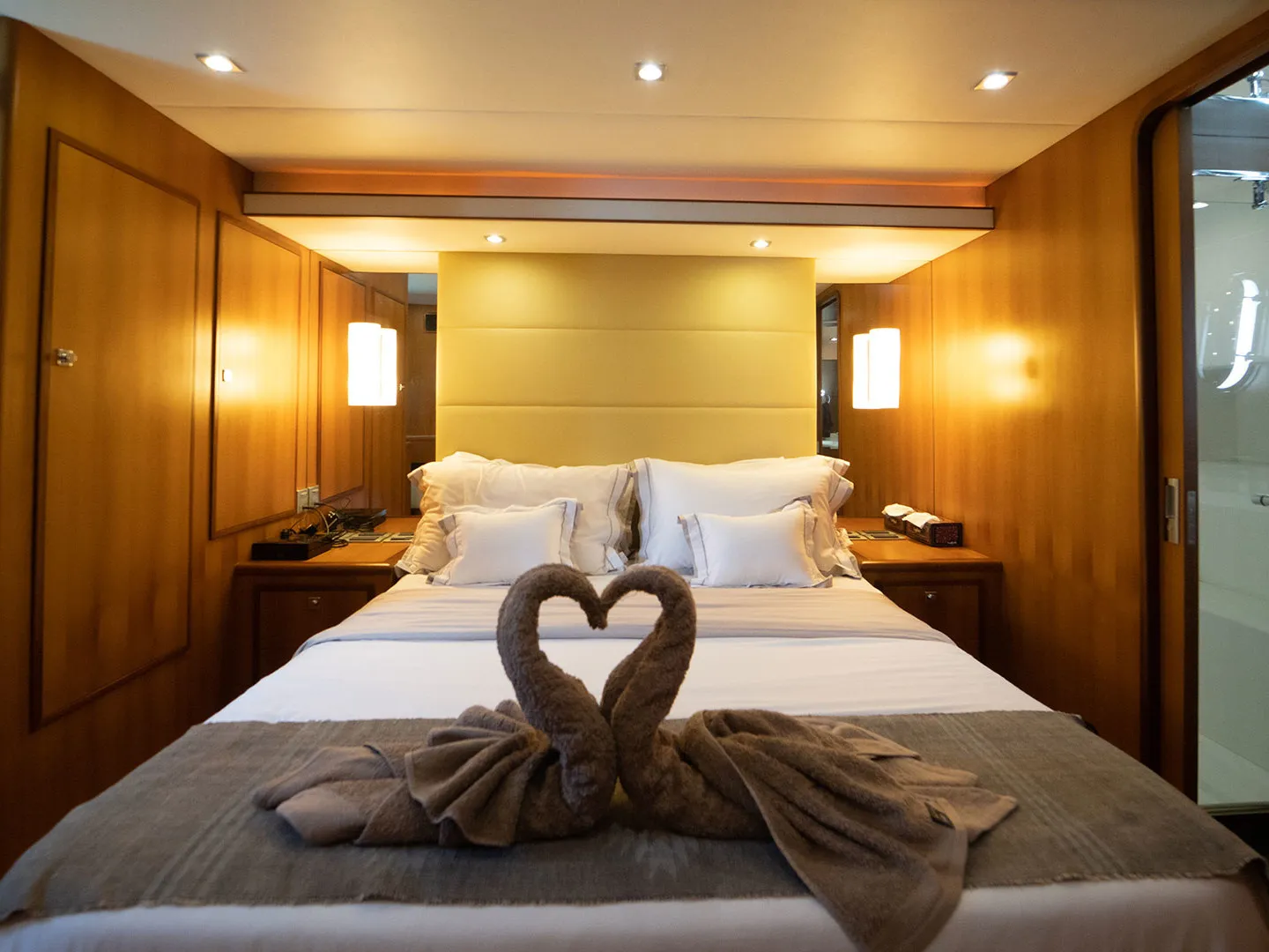 Motoryacht JAWSSS — yacht photo 18