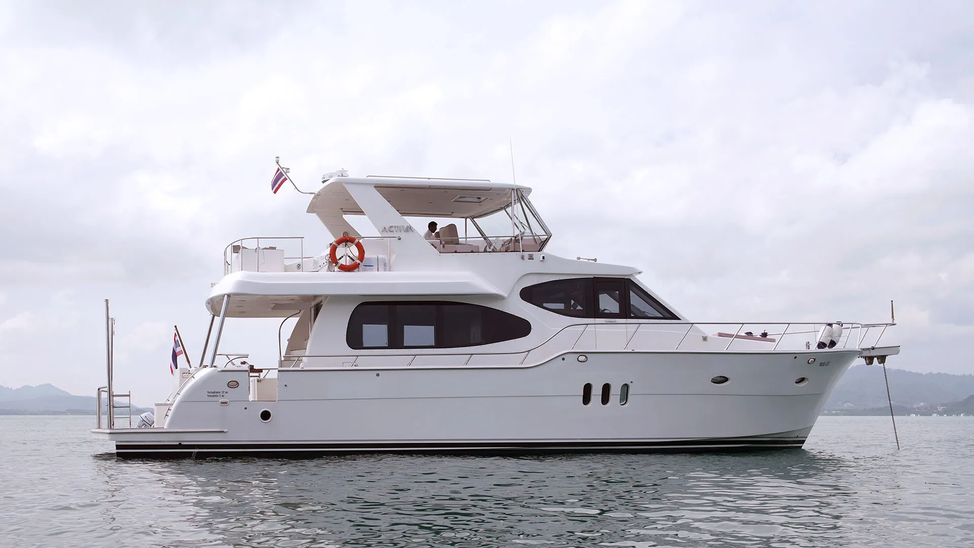 Motoryacht JAWSSS — yacht photo 27