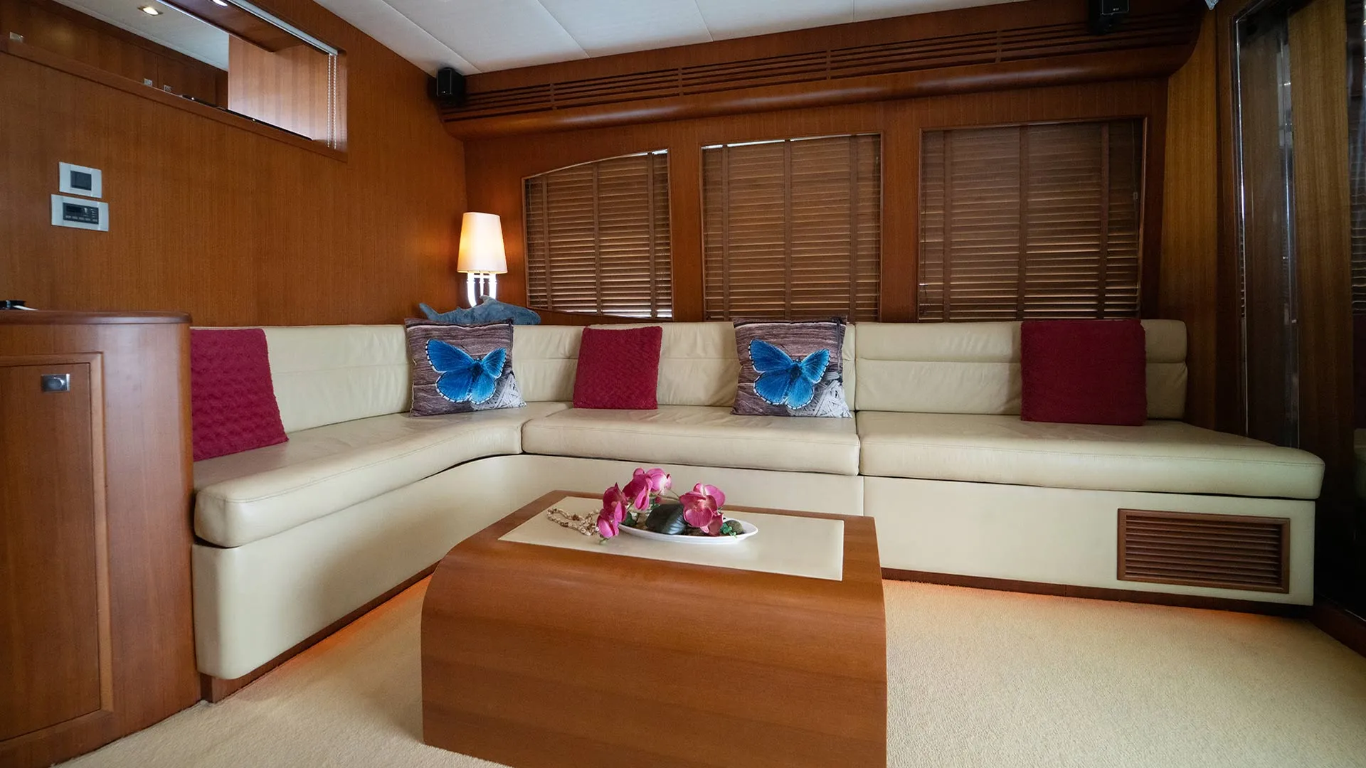 Motoryacht JAWSSS — yacht photo 19