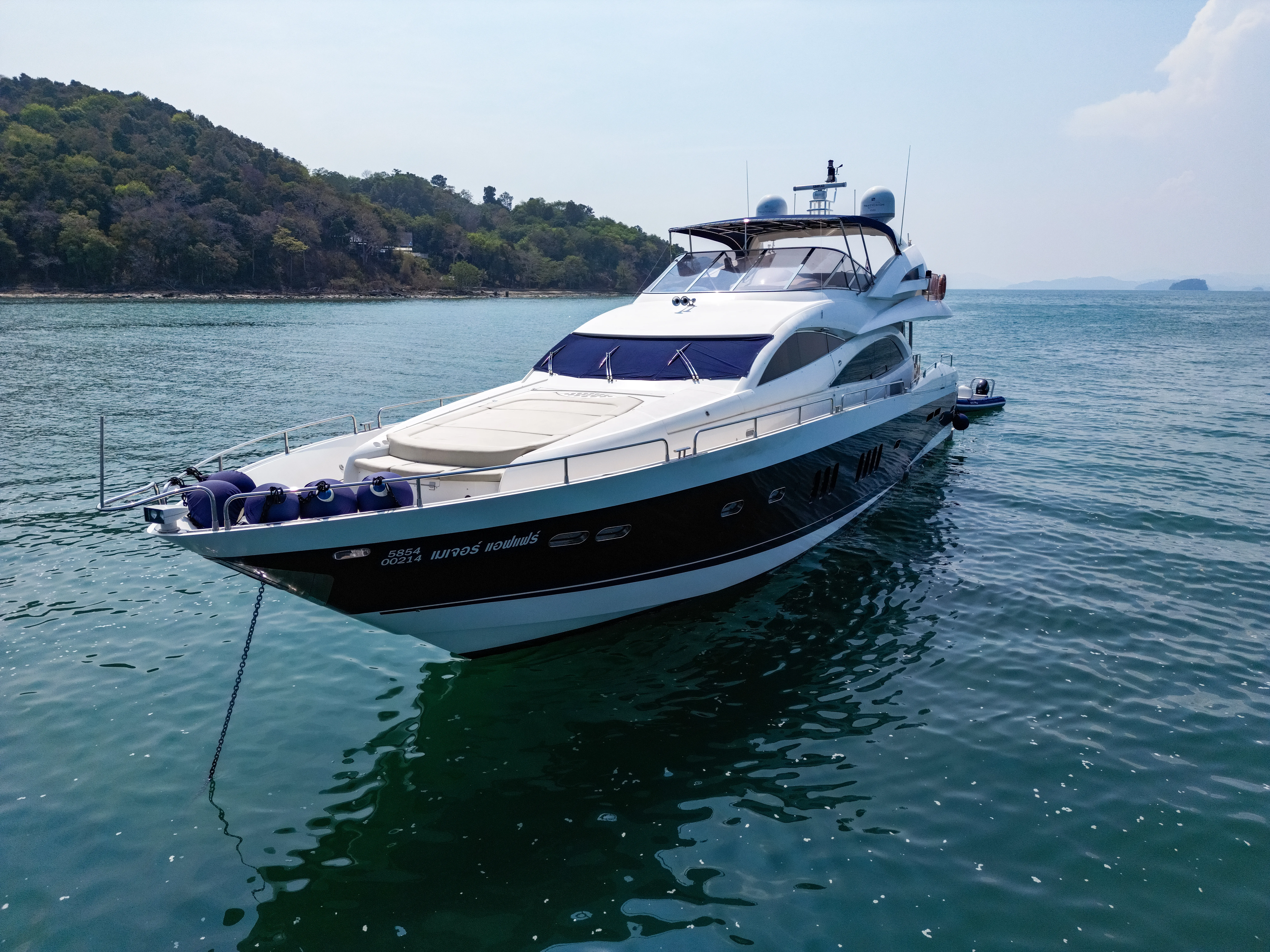 Sunseeker 90 Major Affair — yacht photo 29
