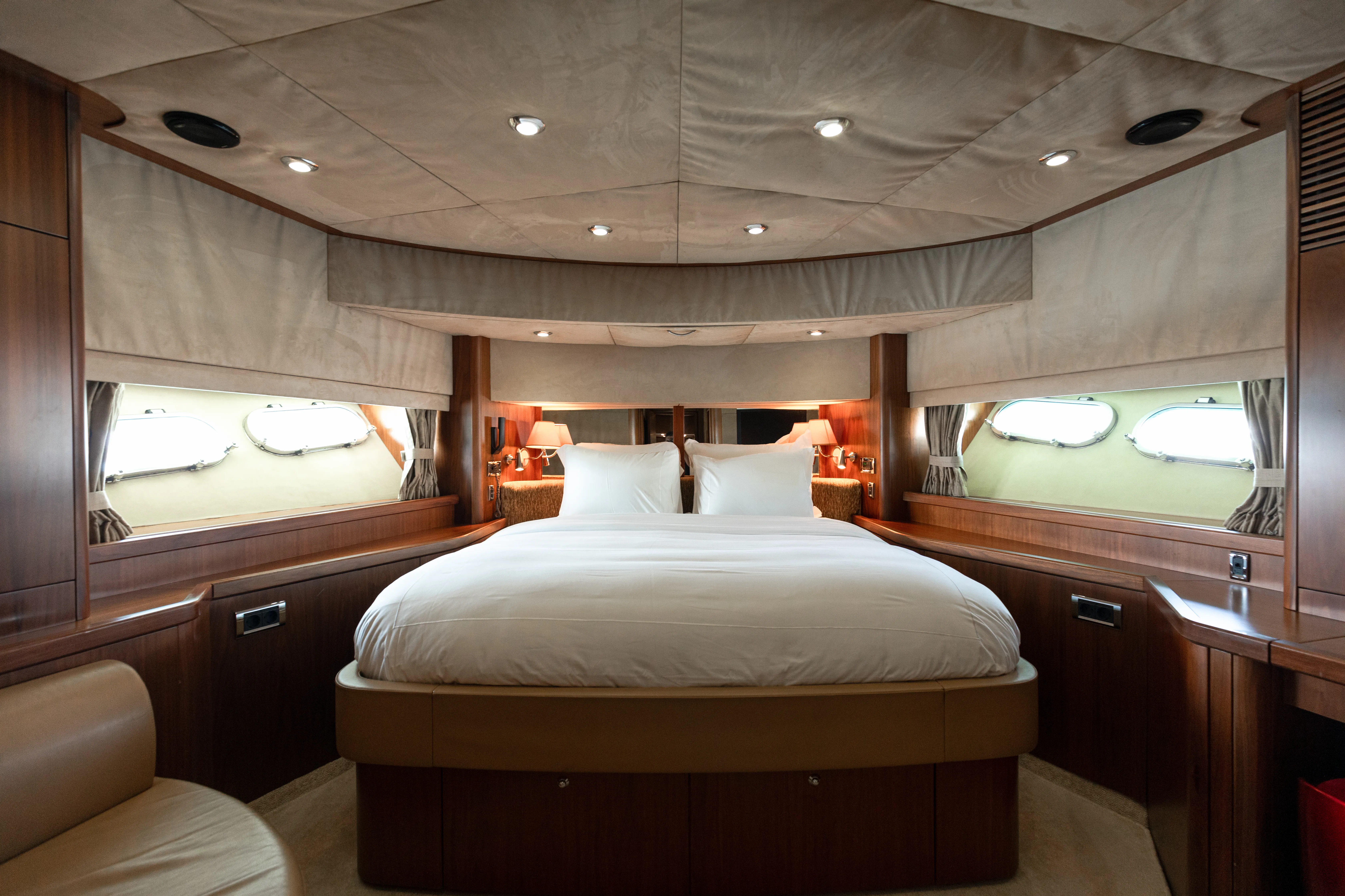 Sunseeker 90 Major Affair — yacht photo 6