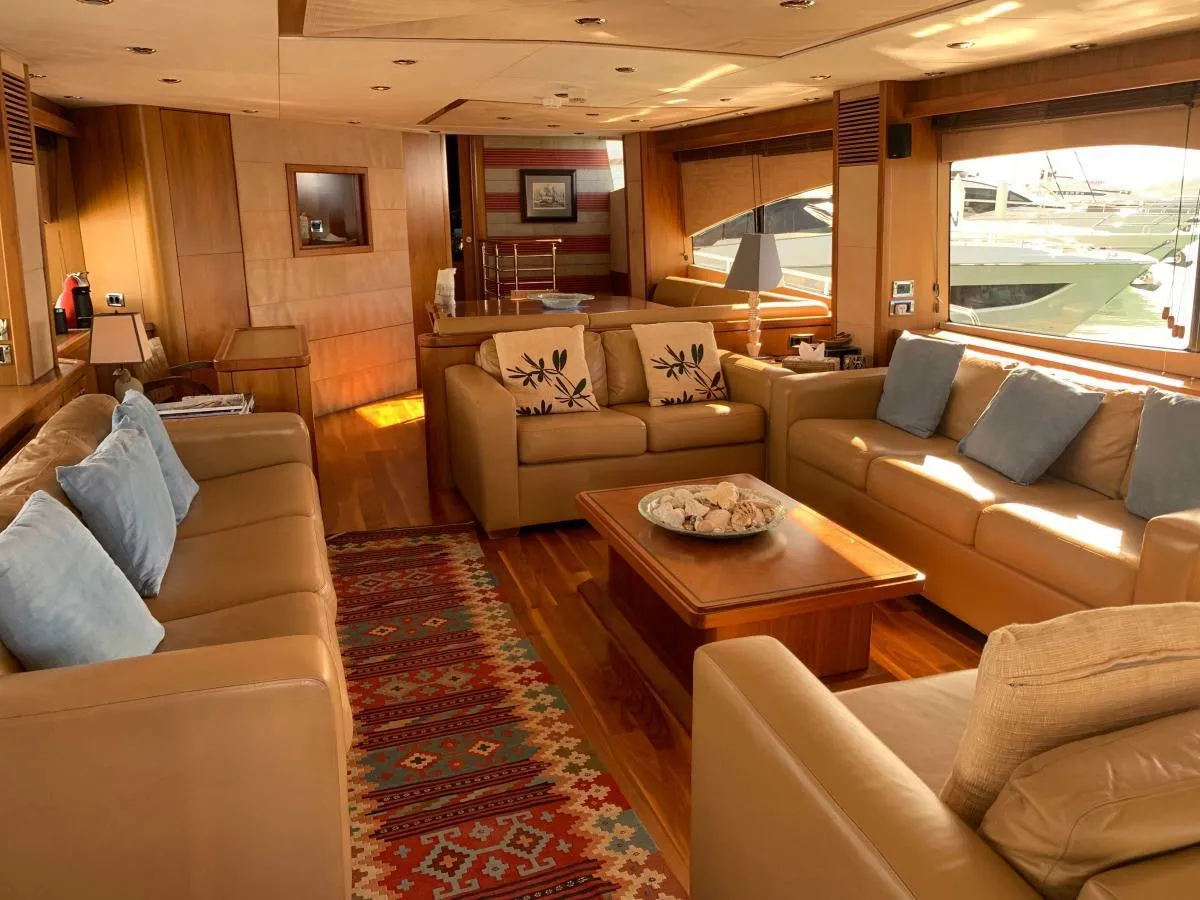 Sunseeker 90 Major Affair — yacht photo 11