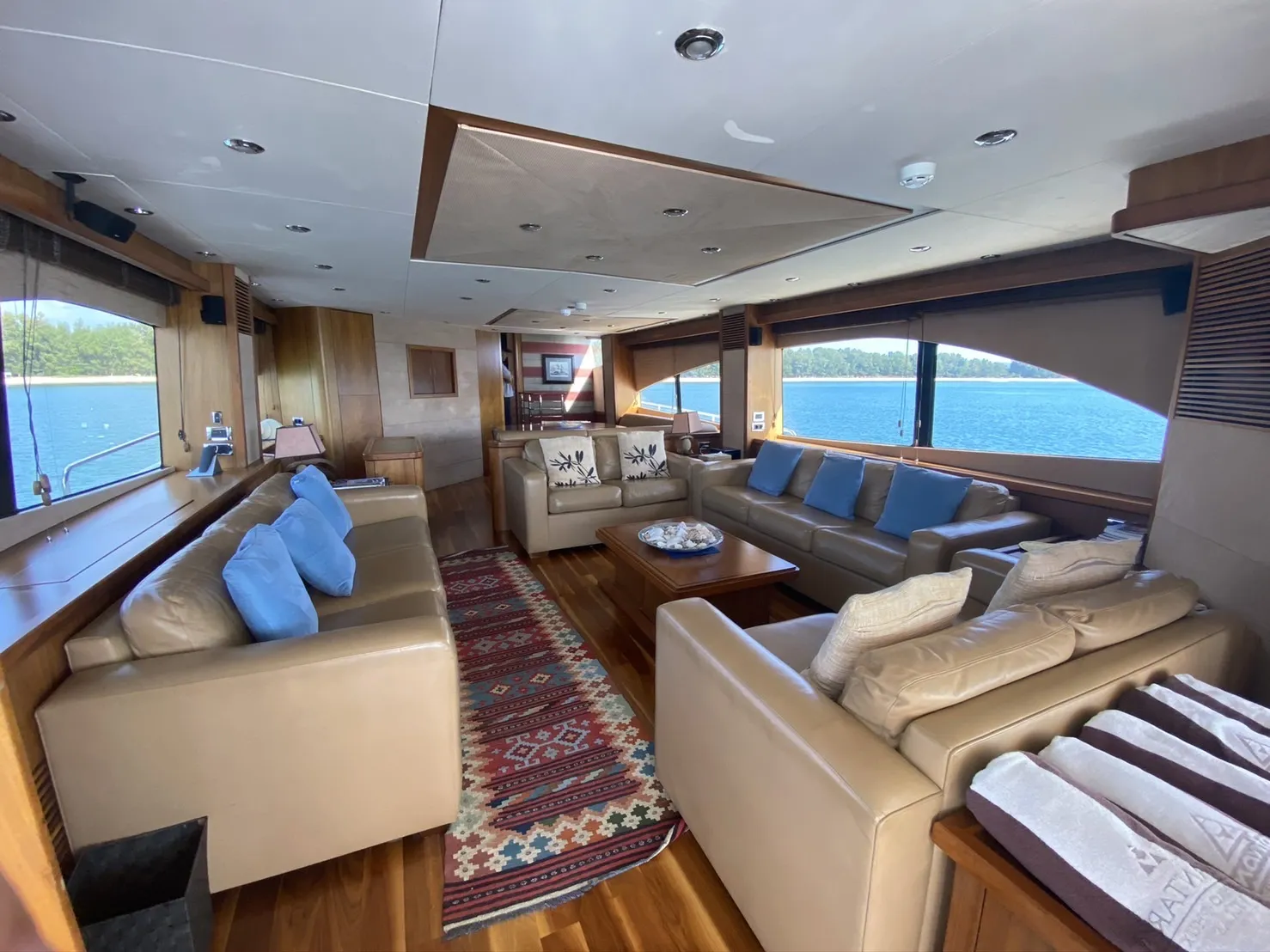 Sunseeker 90 Major Affair — yacht photo 9