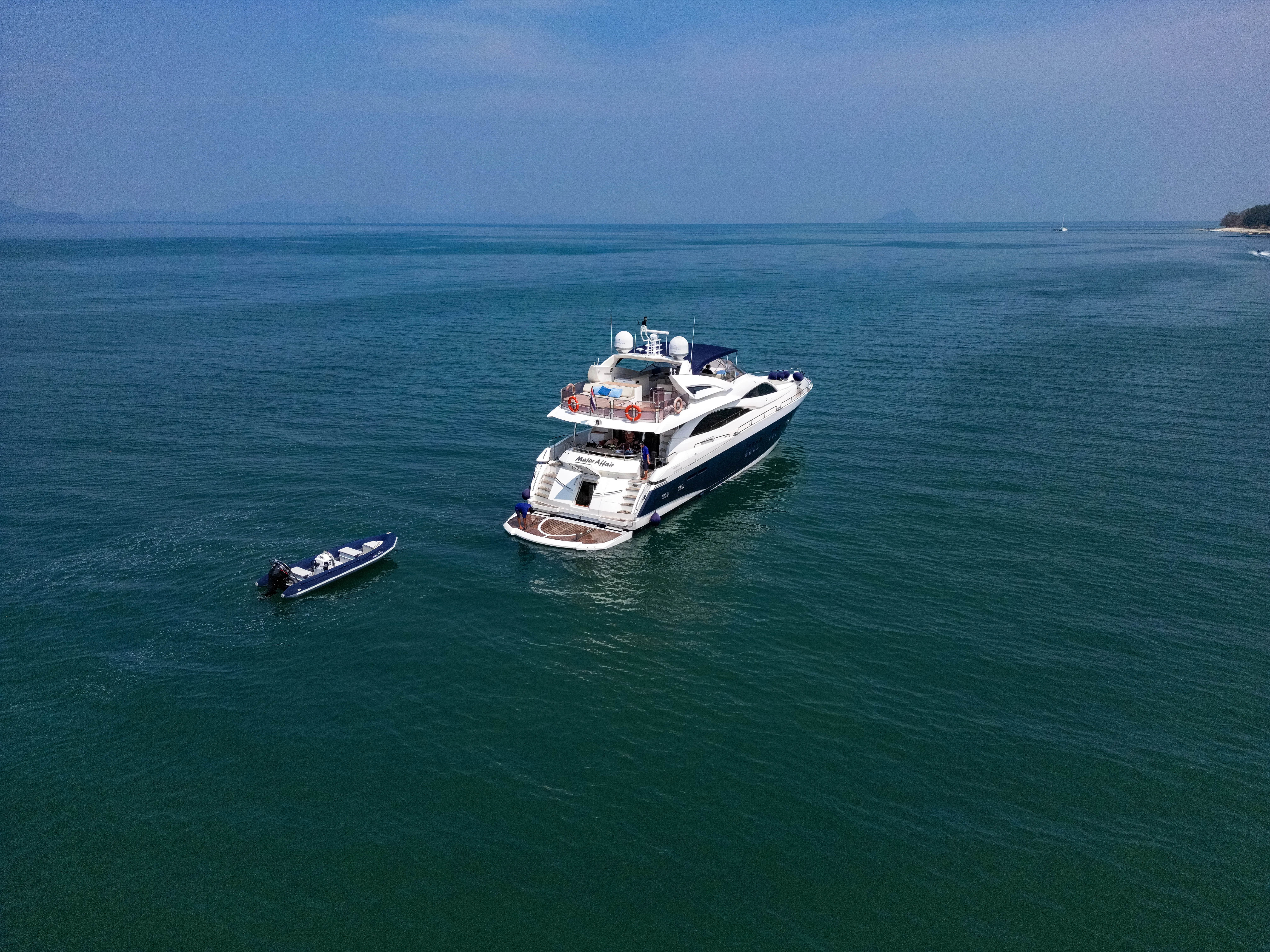 Sunseeker 90 Major Affair — yacht photo 8