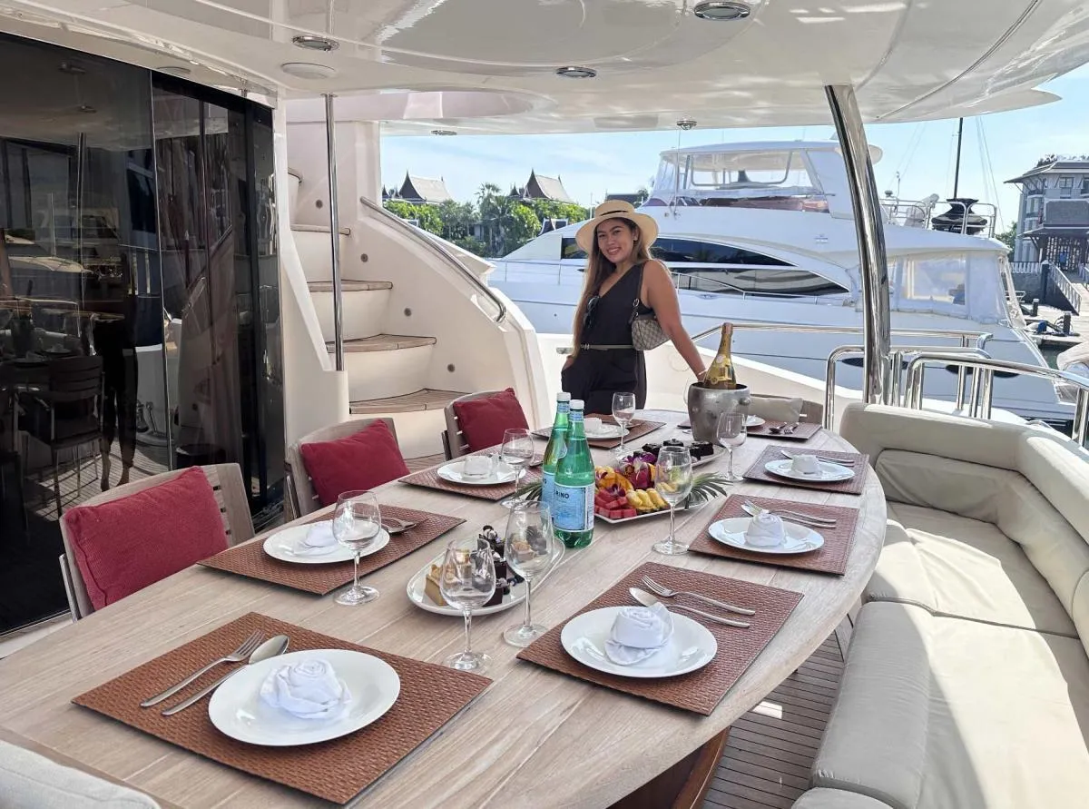 Sunseeker 90 Major Affair — yacht photo 33