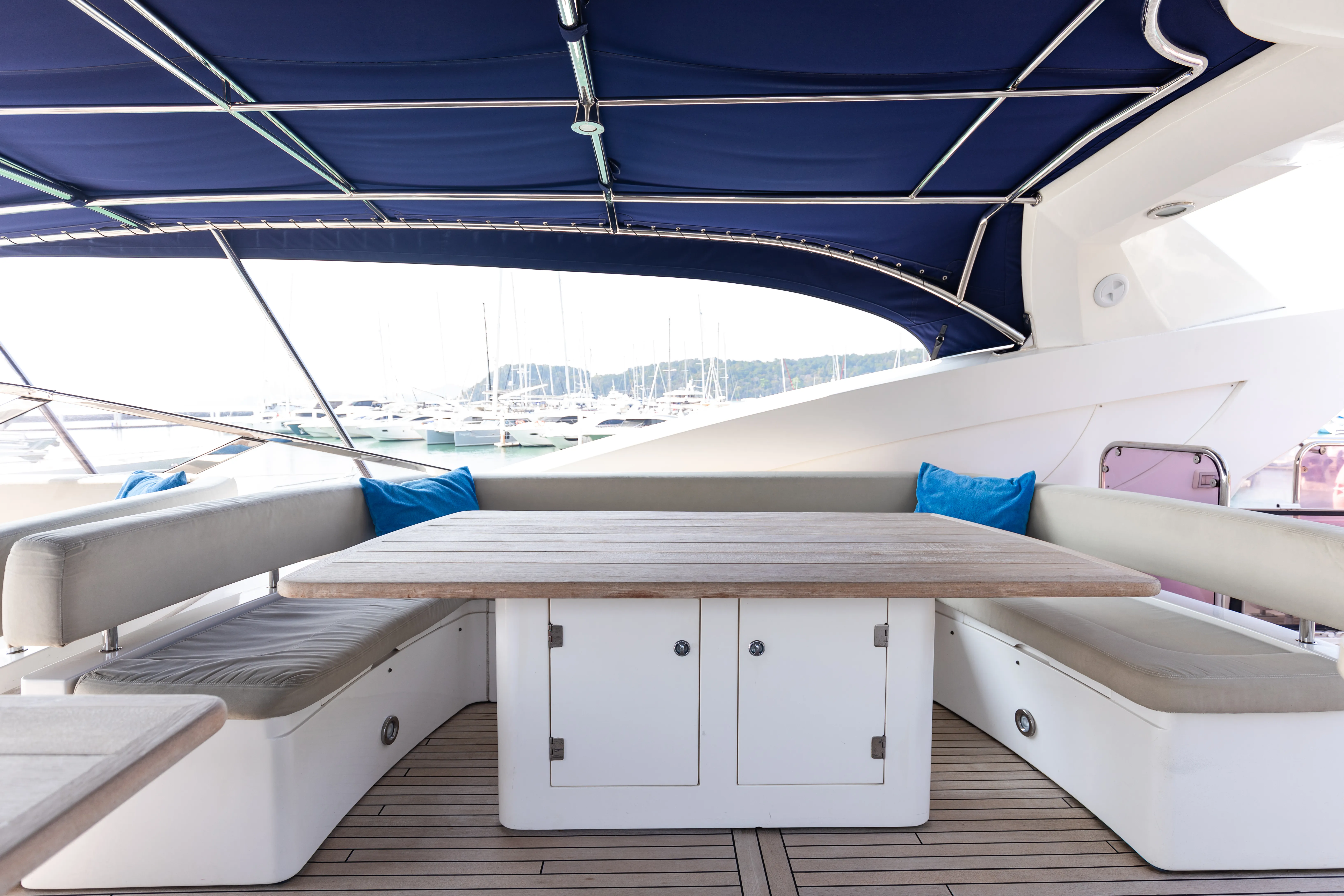 Sunseeker 90 Major Affair — yacht photo 36