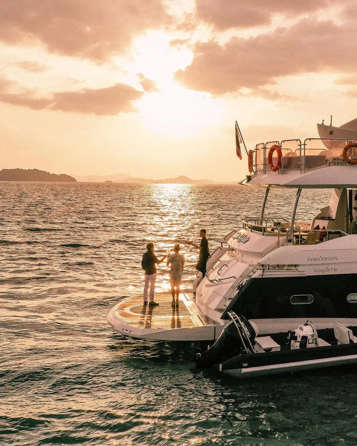 Sunseeker 90 Major Affair — yacht photo 40