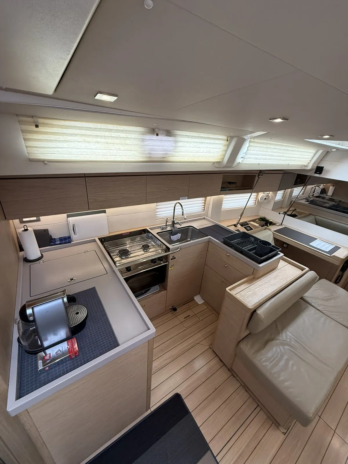 Oceanis 51.1 MYRDIA — yacht photo 21