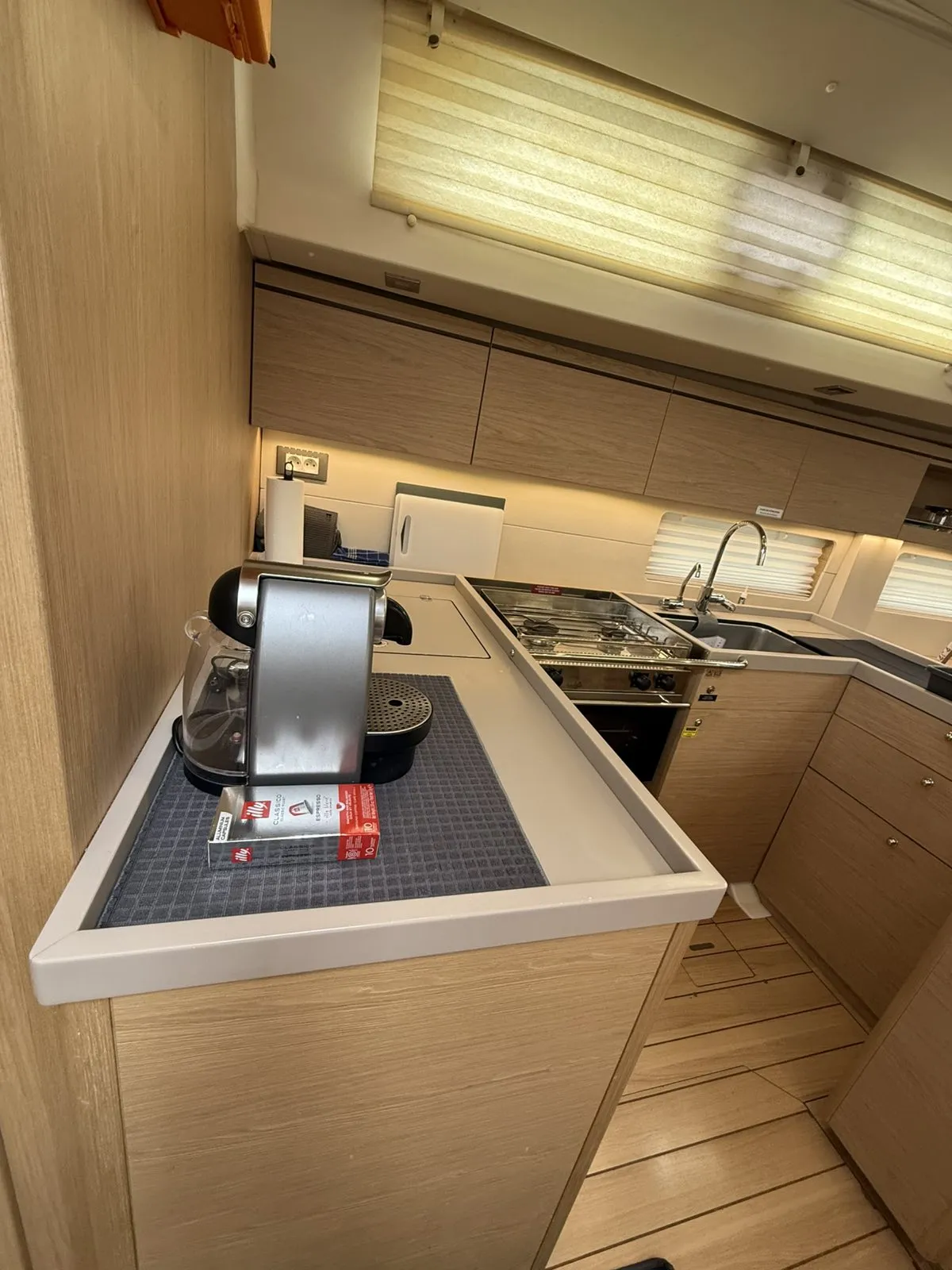 Oceanis 51.1 MYRDIA — yacht photo 42