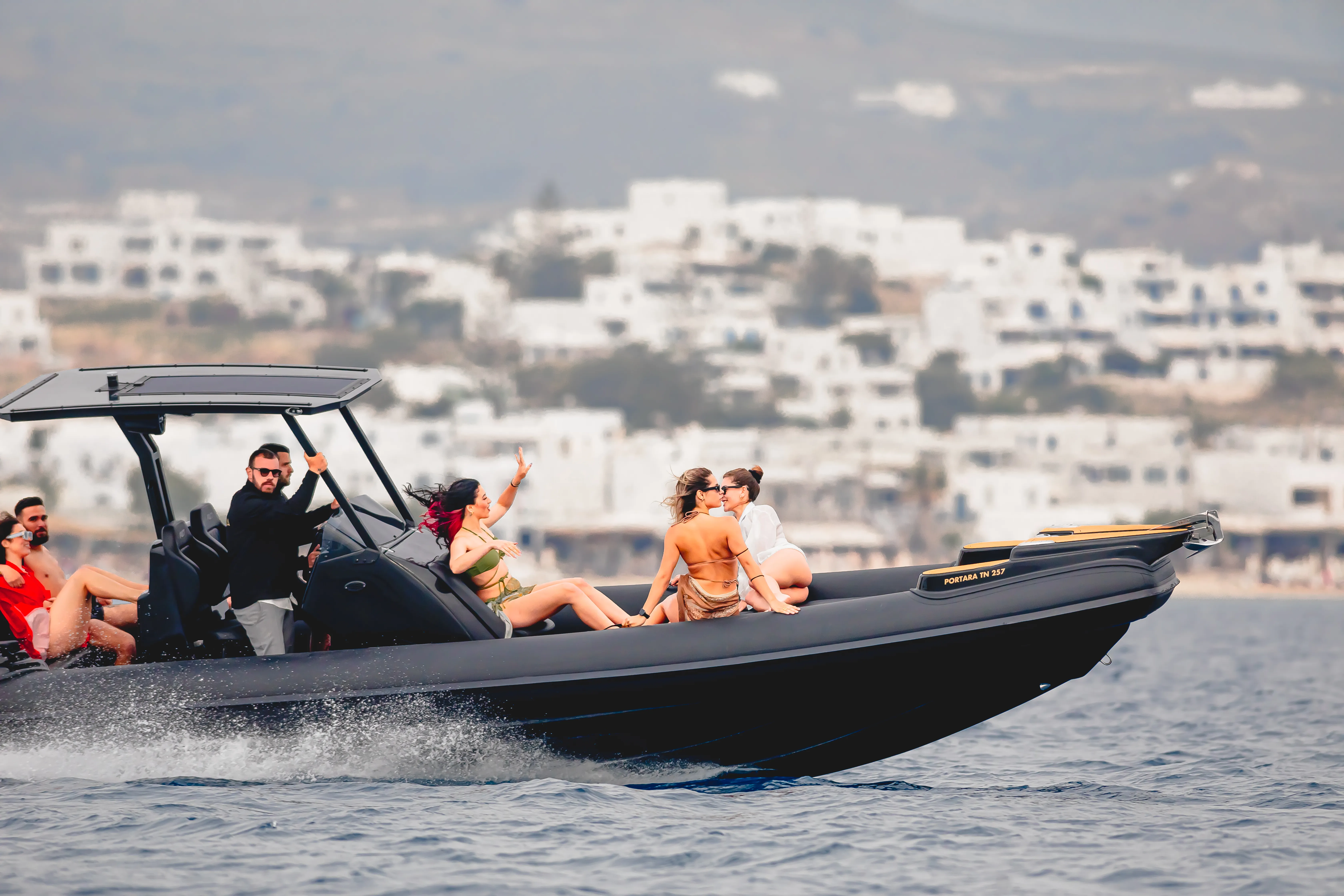 Motorboat Portara — fotografia jachty 2