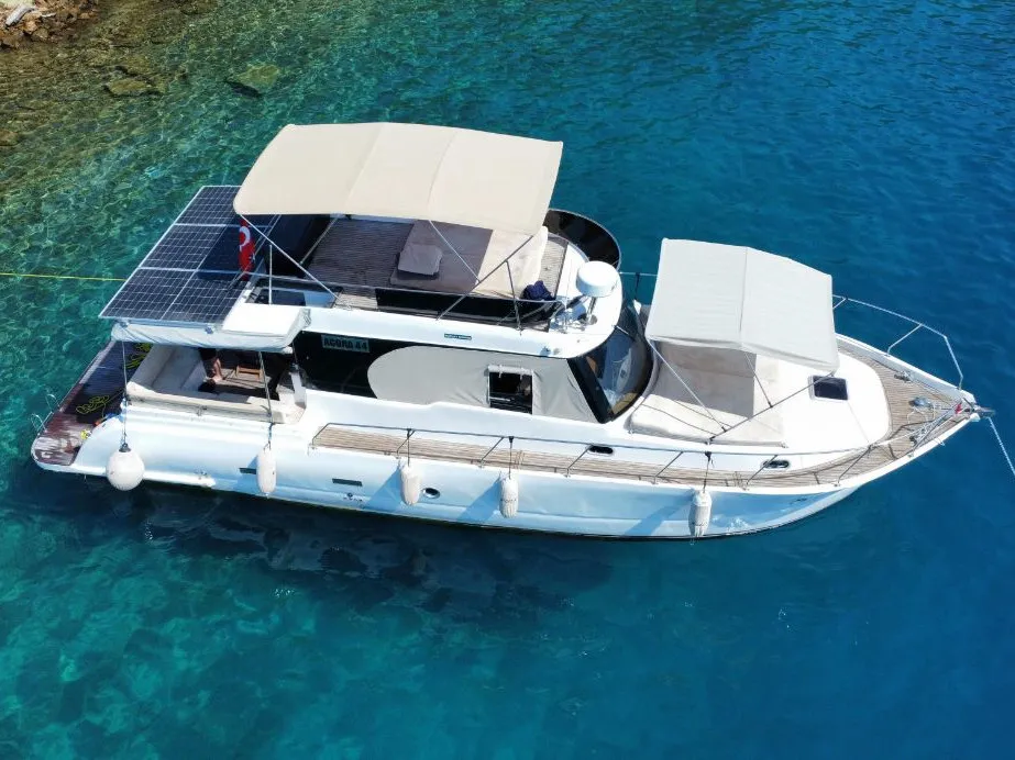 Motoryacht Rigels — yacht photo 12