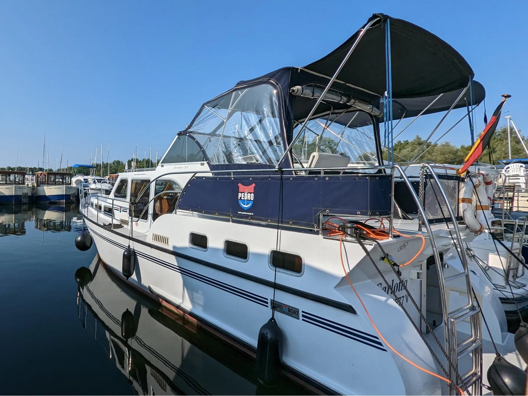 Pedro Skiron 35 — jahtikuva 1