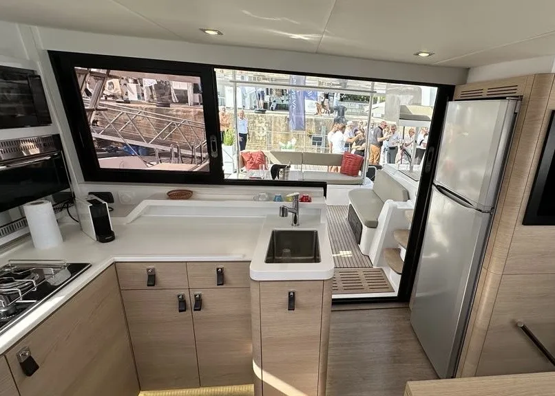 Aventura 37 Vanelia — yacht photo 7