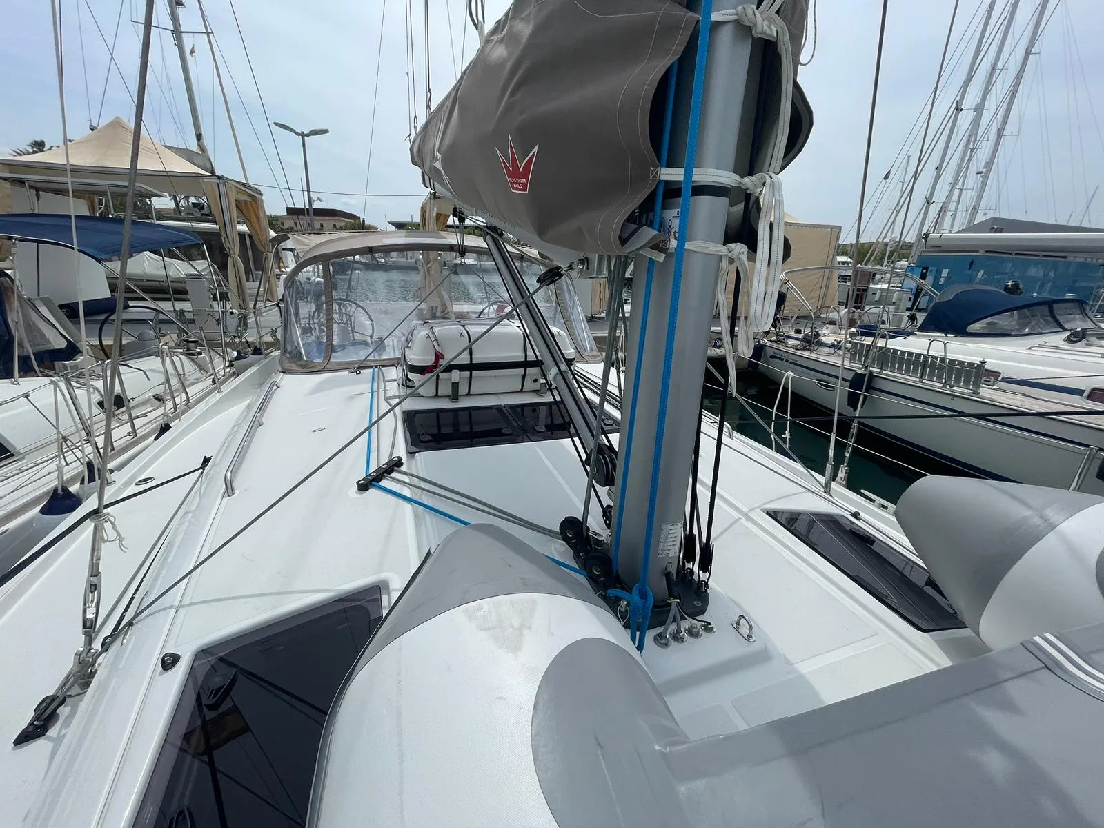 Sun Odyssey 440 Alboran Amaretto — фотография яхты 15