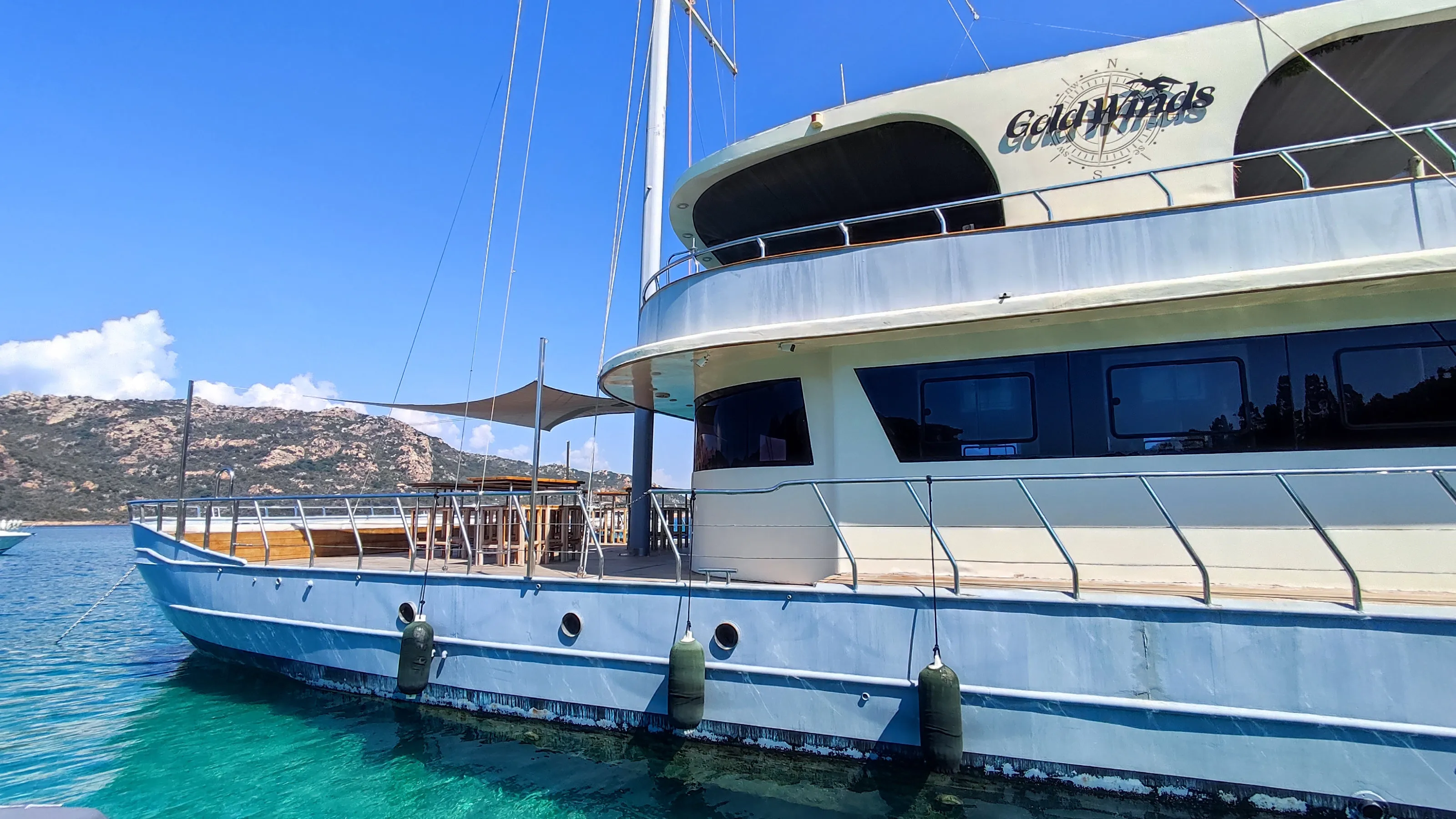 Catamaran Gold Wind — yacht photo 44