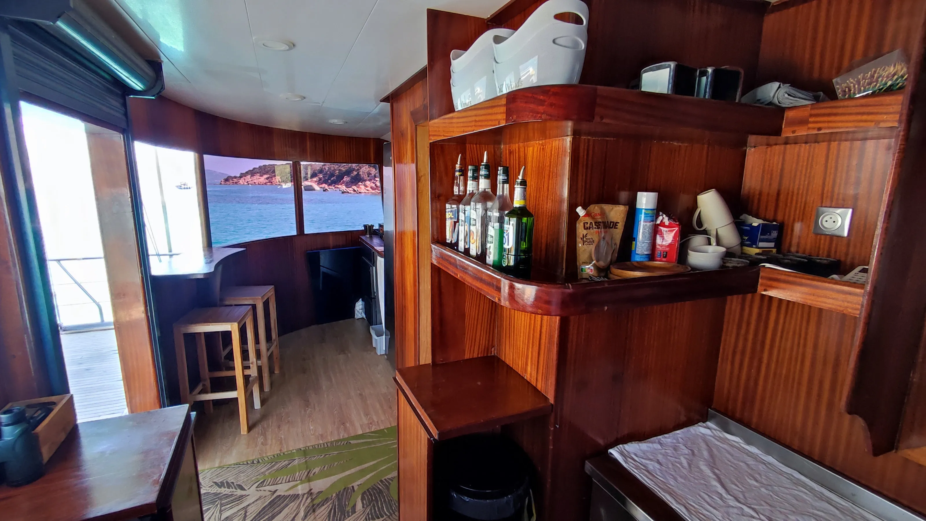 Catamaran Gold Wind — yacht photo 36