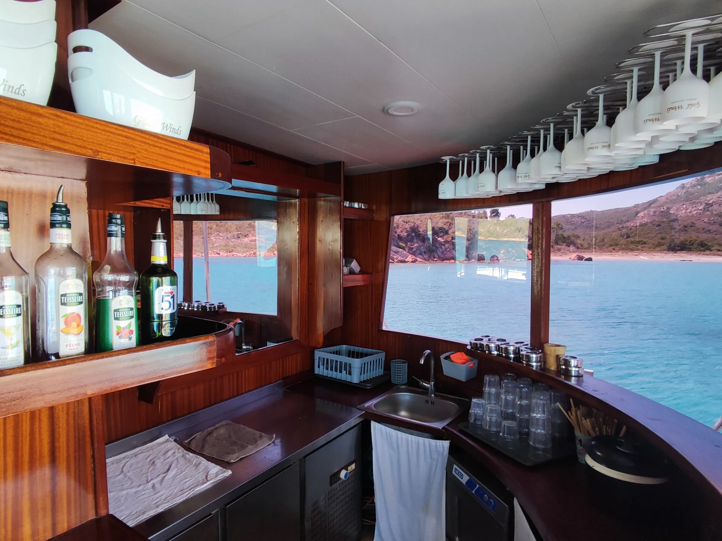 Catamaran Gold Wind — yacht photo 30
