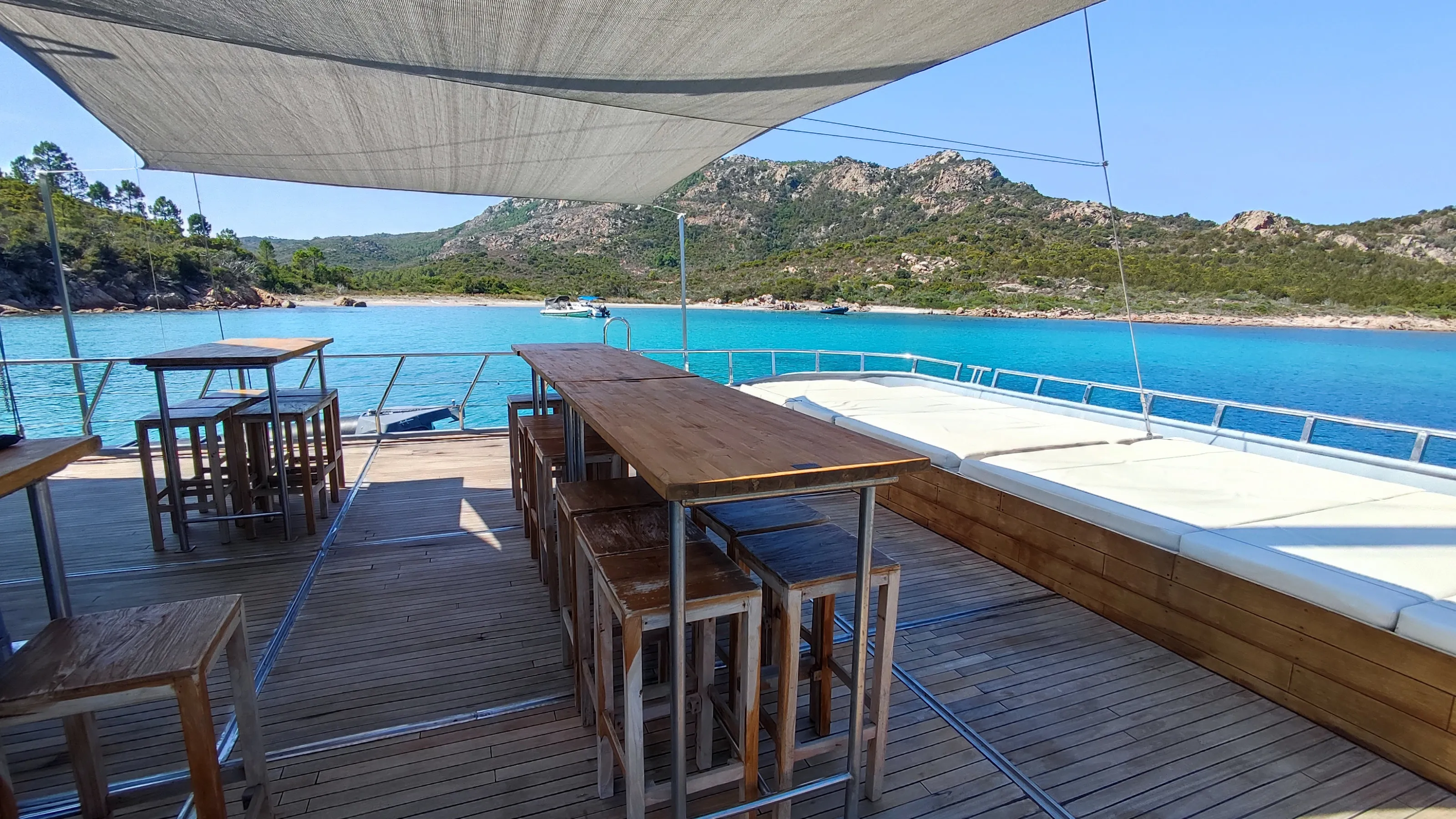 Catamaran Gold Wind — yacht photo 6