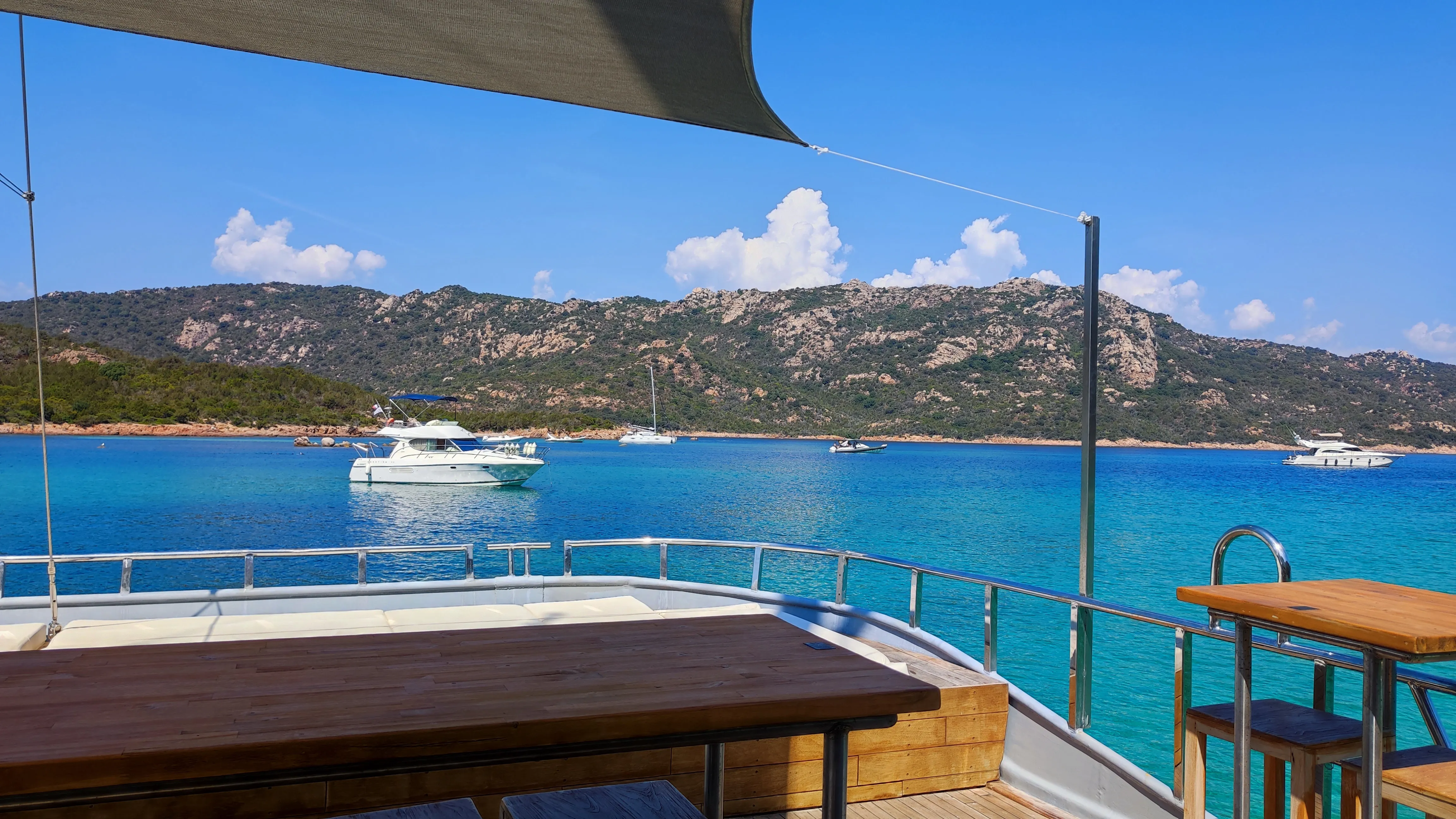 Catamaran Gold Wind — yacht photo 22