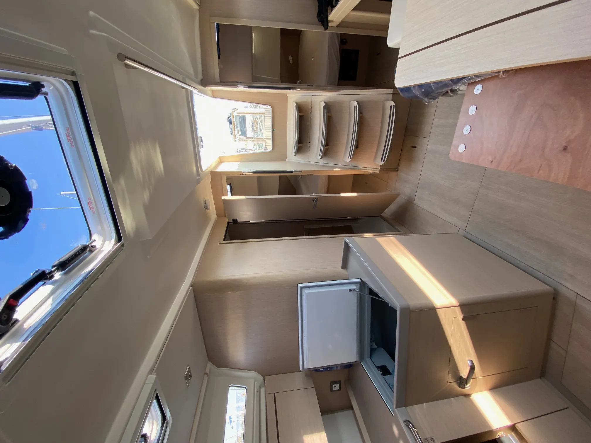Oceanis 40.1 La Mer — fotografia jachty 2