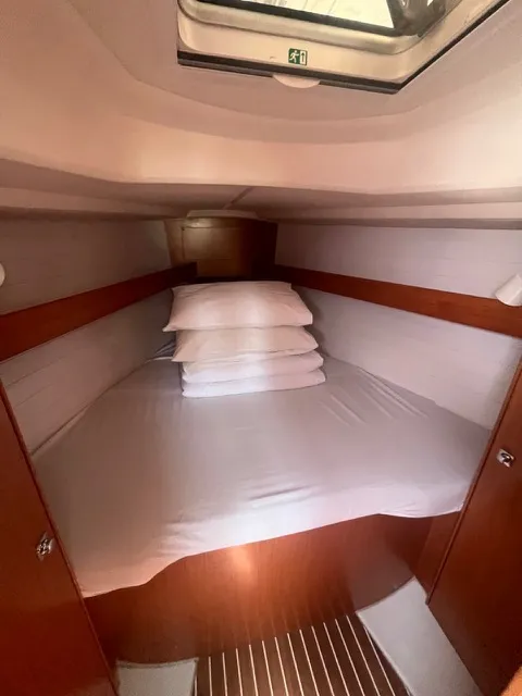 Bavaria Cruiser 33 GIRICA — foto dello yacht n. 7