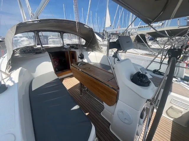 Bavaria Cruiser 33 GIRICA — foto dello yacht n. 5