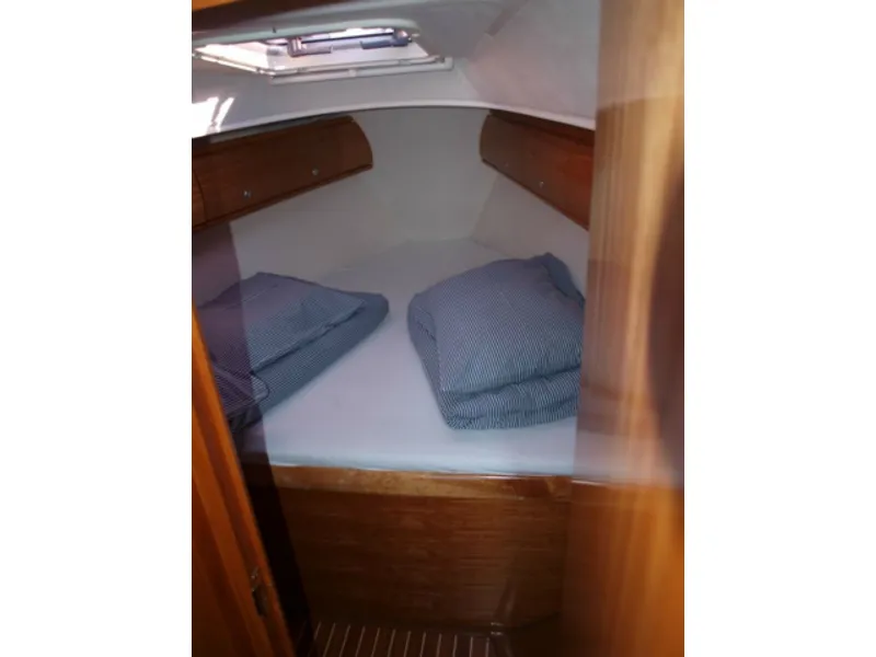 Bavaria 32 Cruiser Sea Star — jachtfoto 9