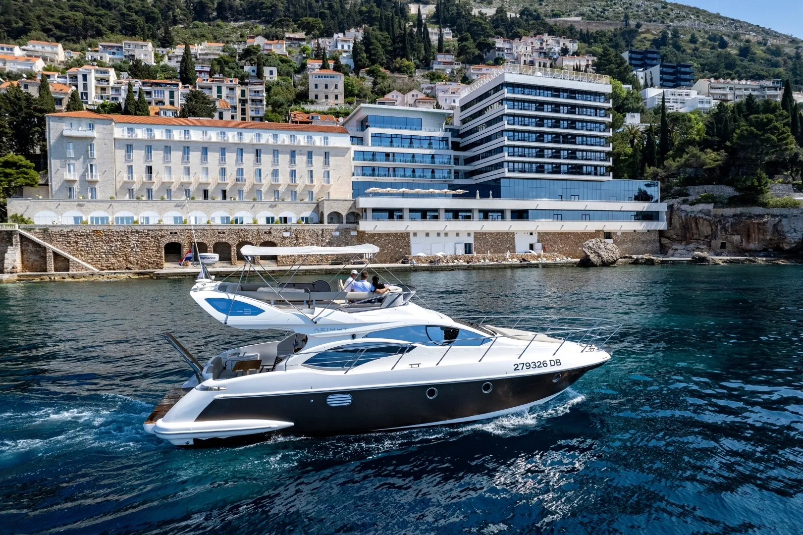 Azimut 43 Fly Twins — jahtas foto 8