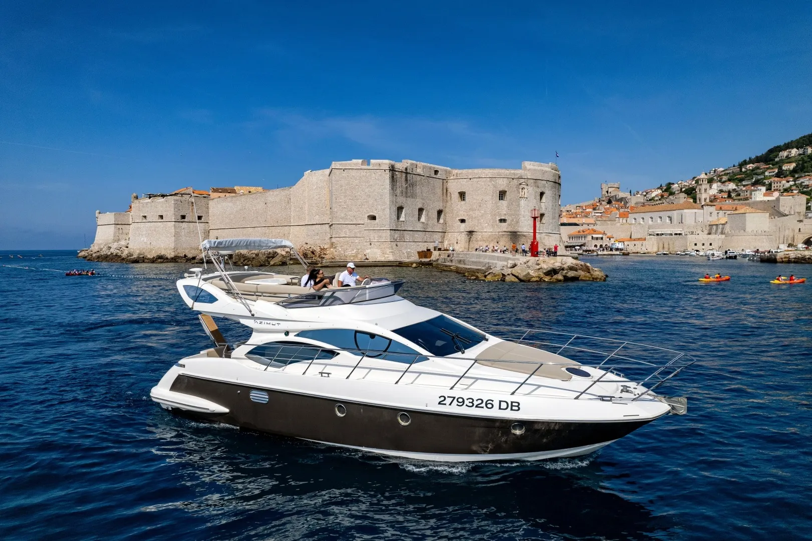 Azimut 43 Fly Twins — jahtas foto 29