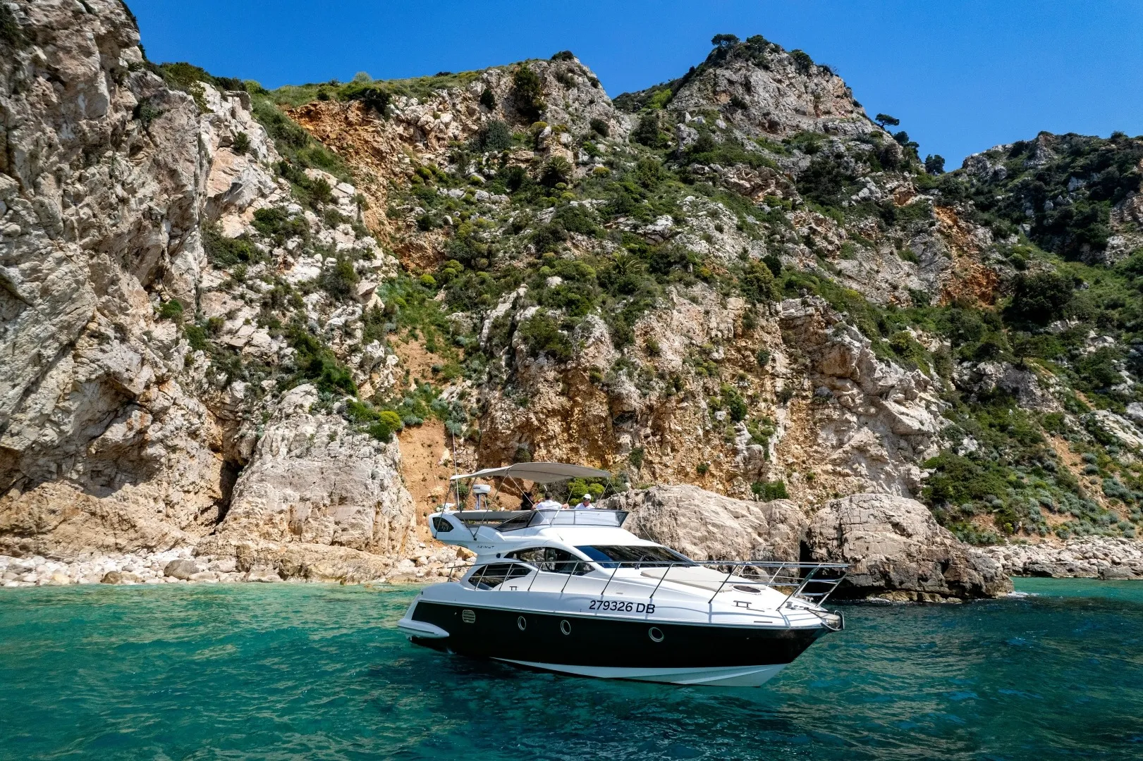 Azimut 43 Fly Twins — jahtas foto 35