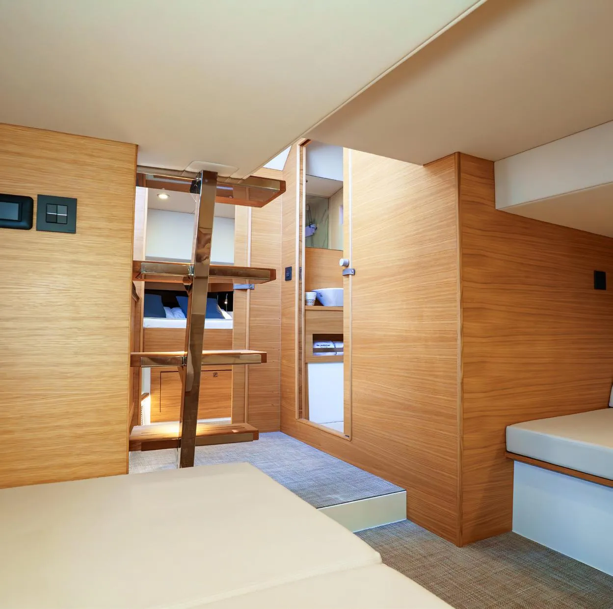 De Antonio D42 Ellul — foto dello yacht n. 2