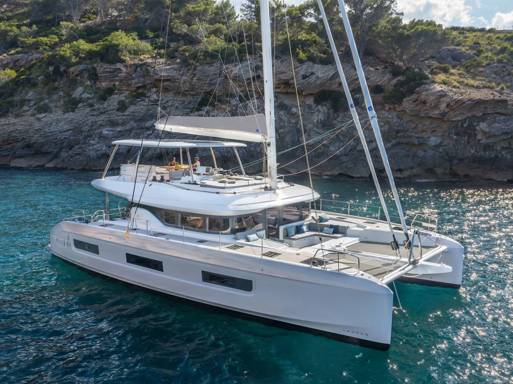Lagoon 60 Linda — jahtikuva 1