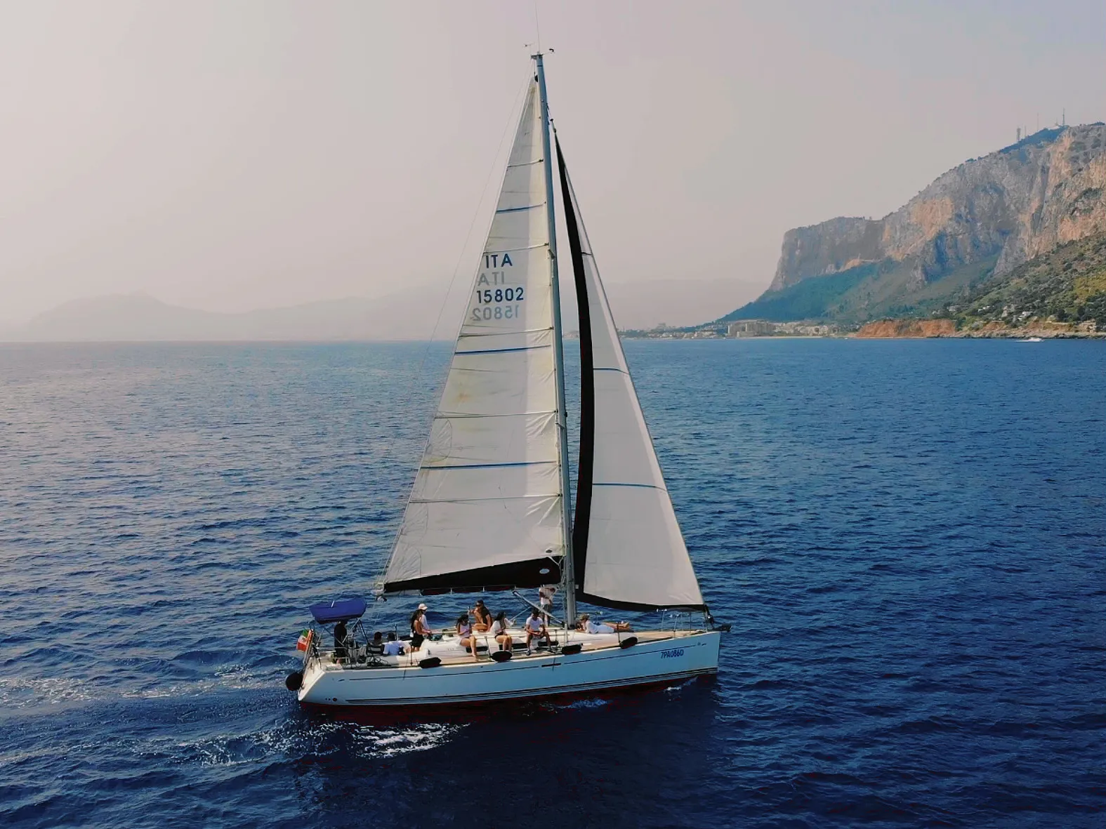 Dufour 40 Odile — фотография яхты 1