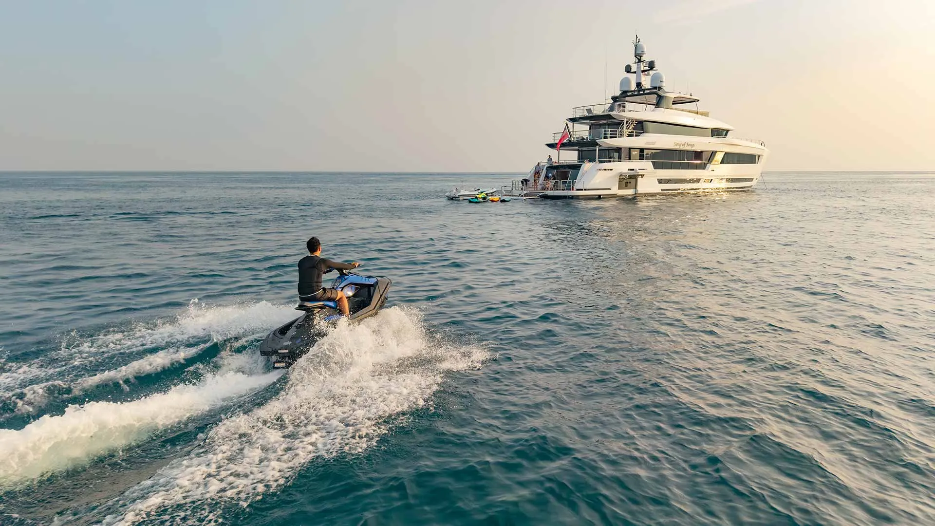 Motoryacht Song of Songs — Yachtfoto 8