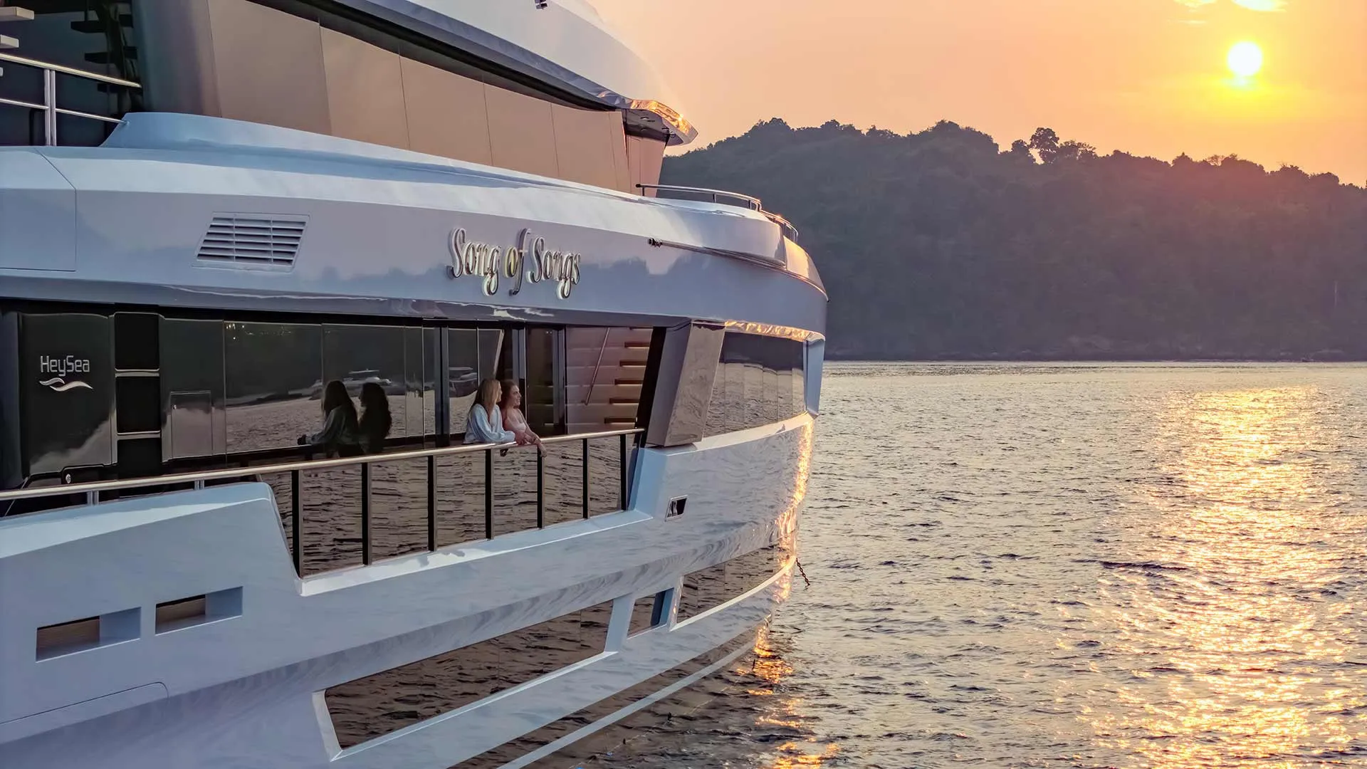 Motoryacht Song of Songs — Yachtfoto 52