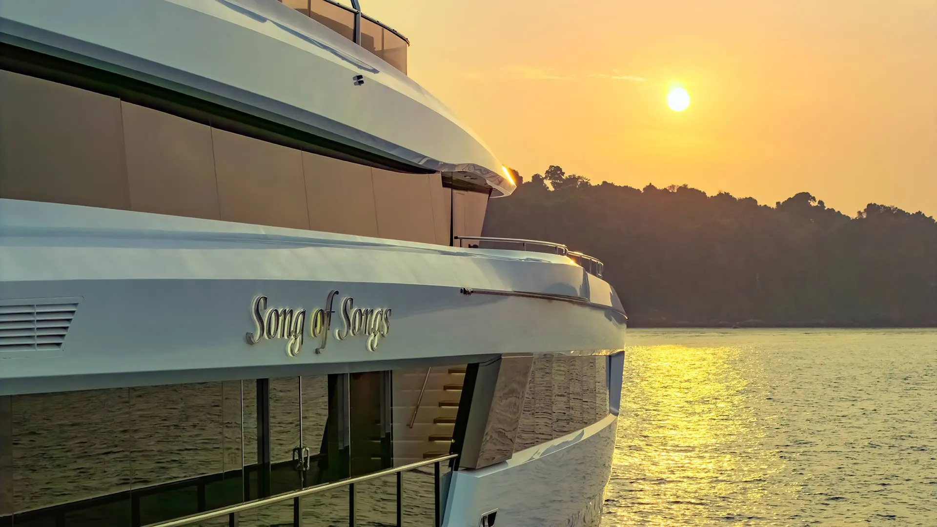 Motoryacht Song of Songs — Yachtfoto 30