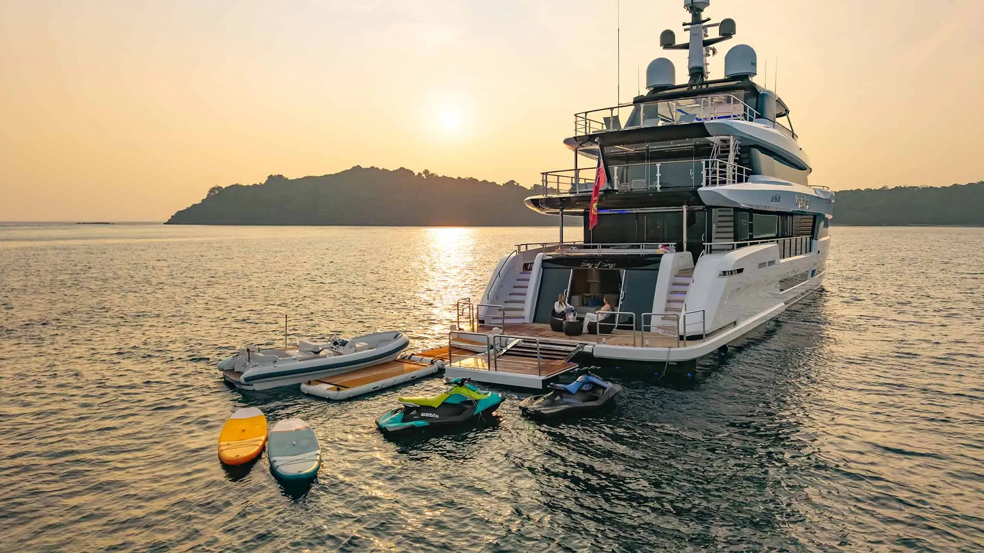 Motoryacht Song of Songs — Yachtfoto 54