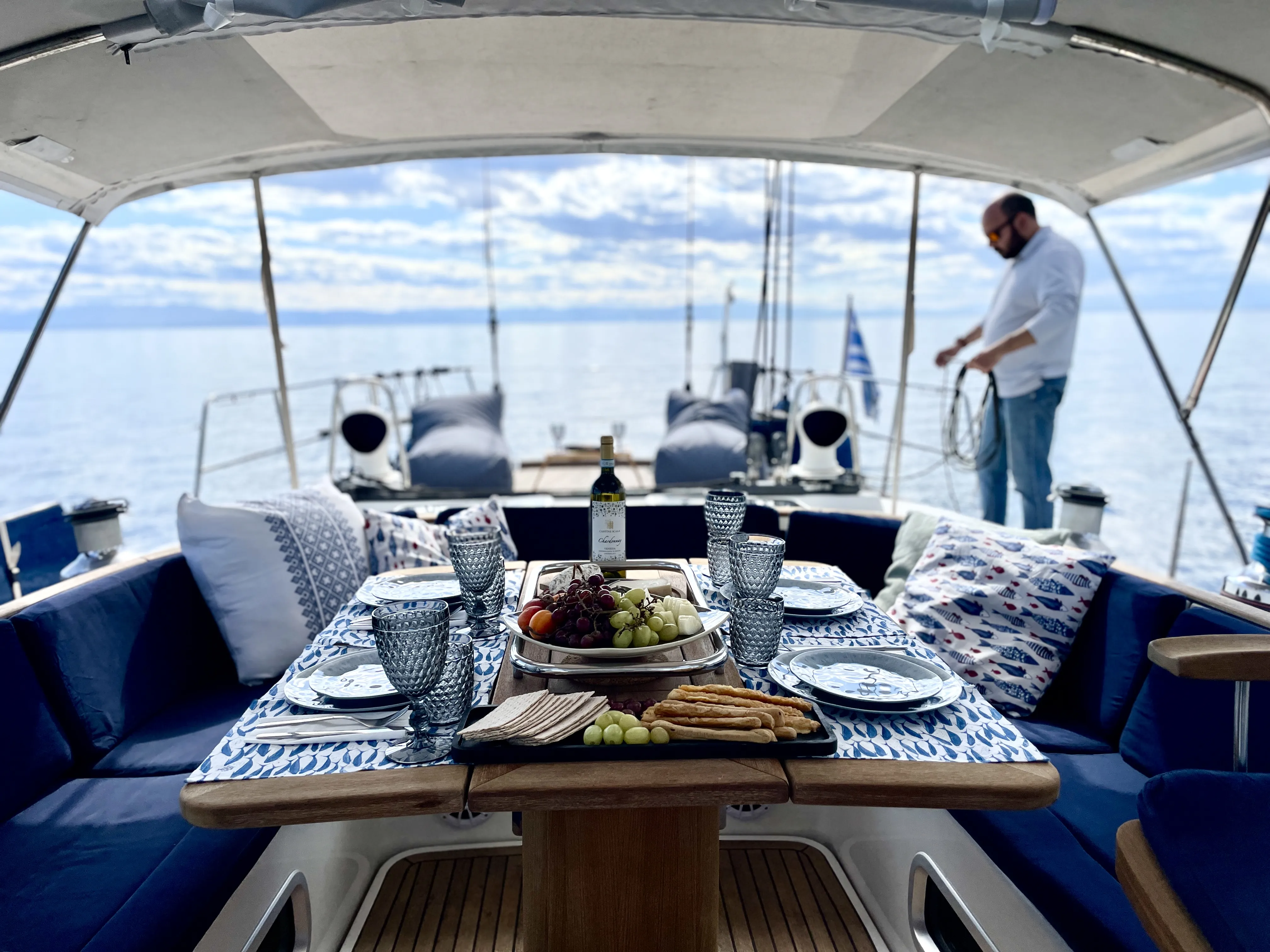 Beneteau 57 Marina Blue — yacht photo 16