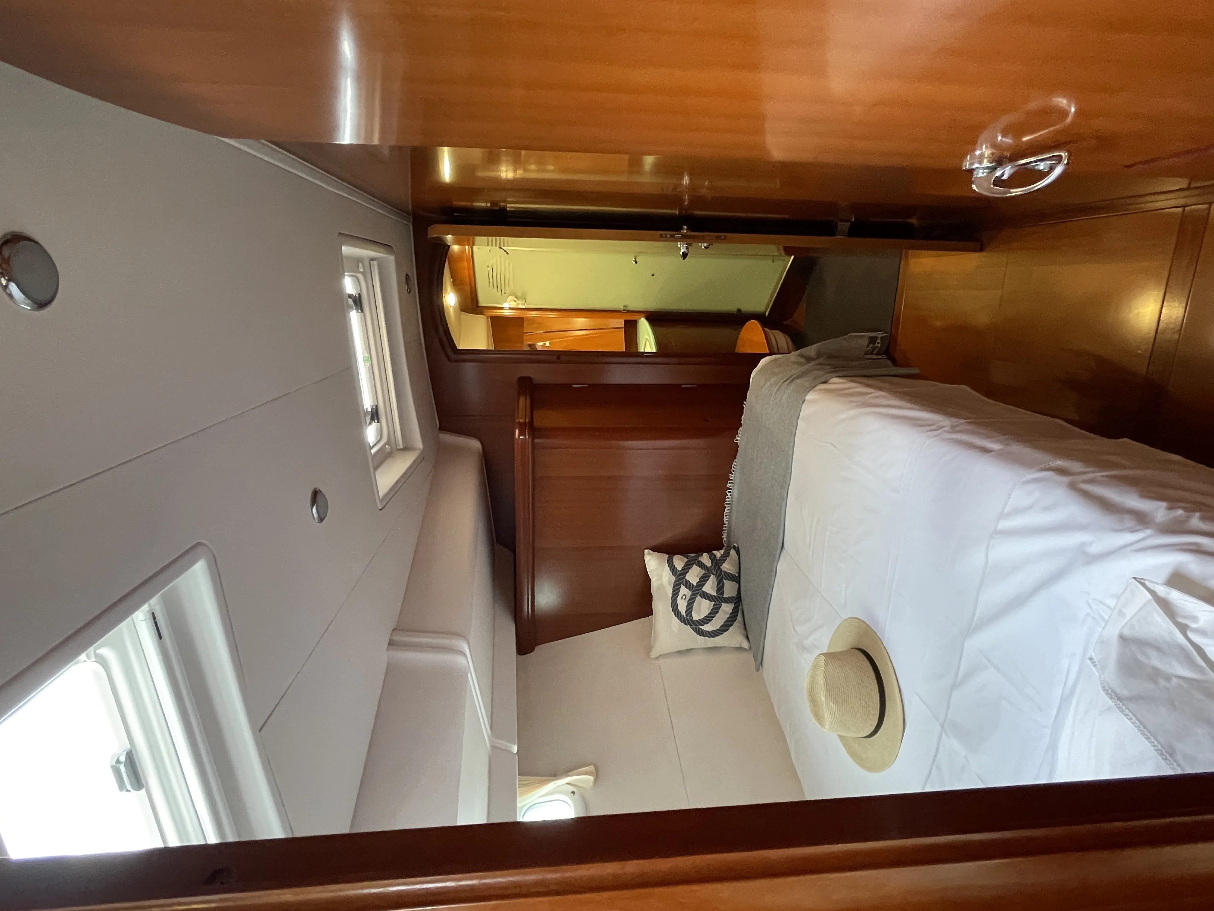 Beneteau 57 Marina Blue — yacht photo 27