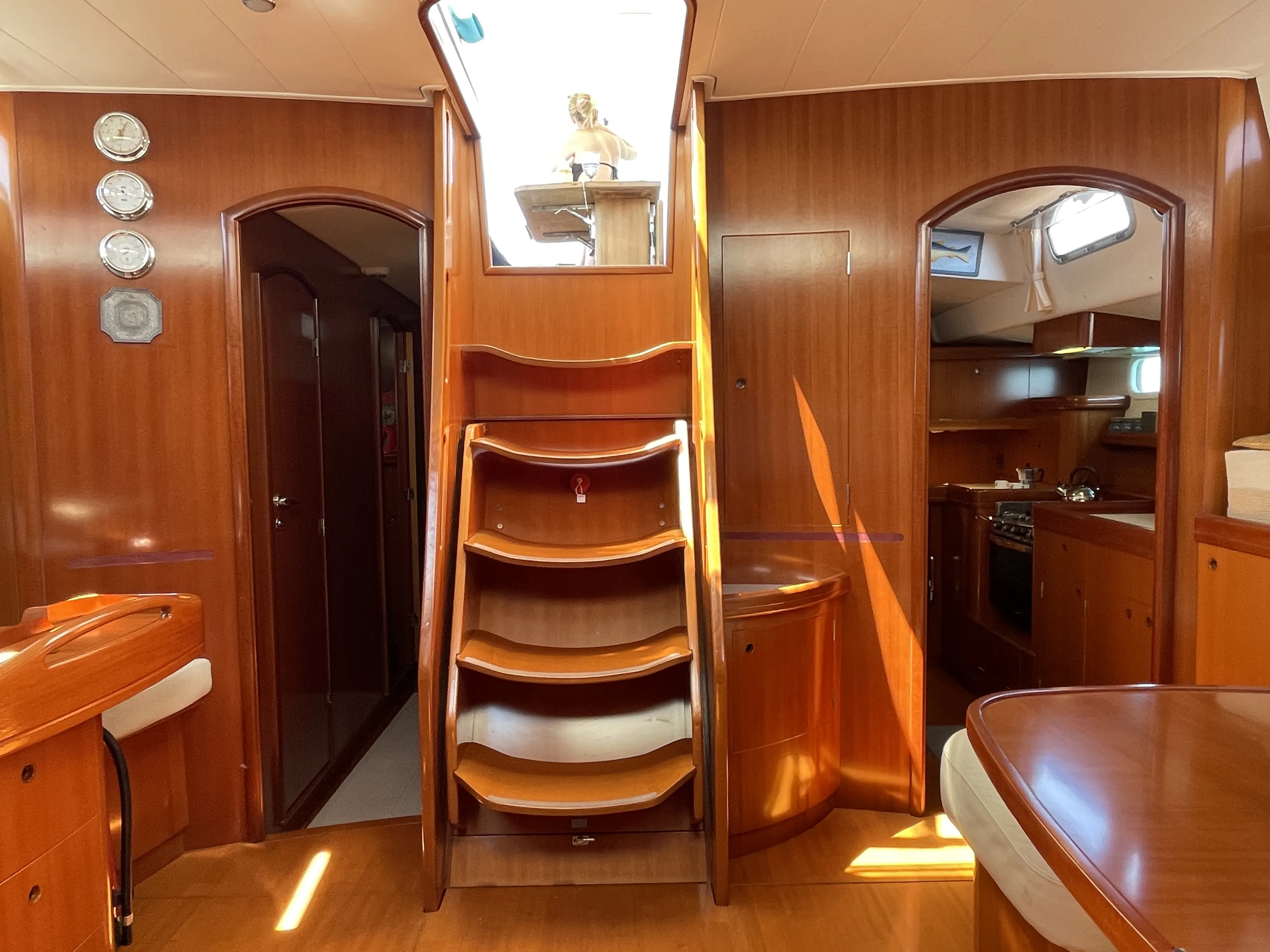 Beneteau 57 Marina Blue — yacht photo 10