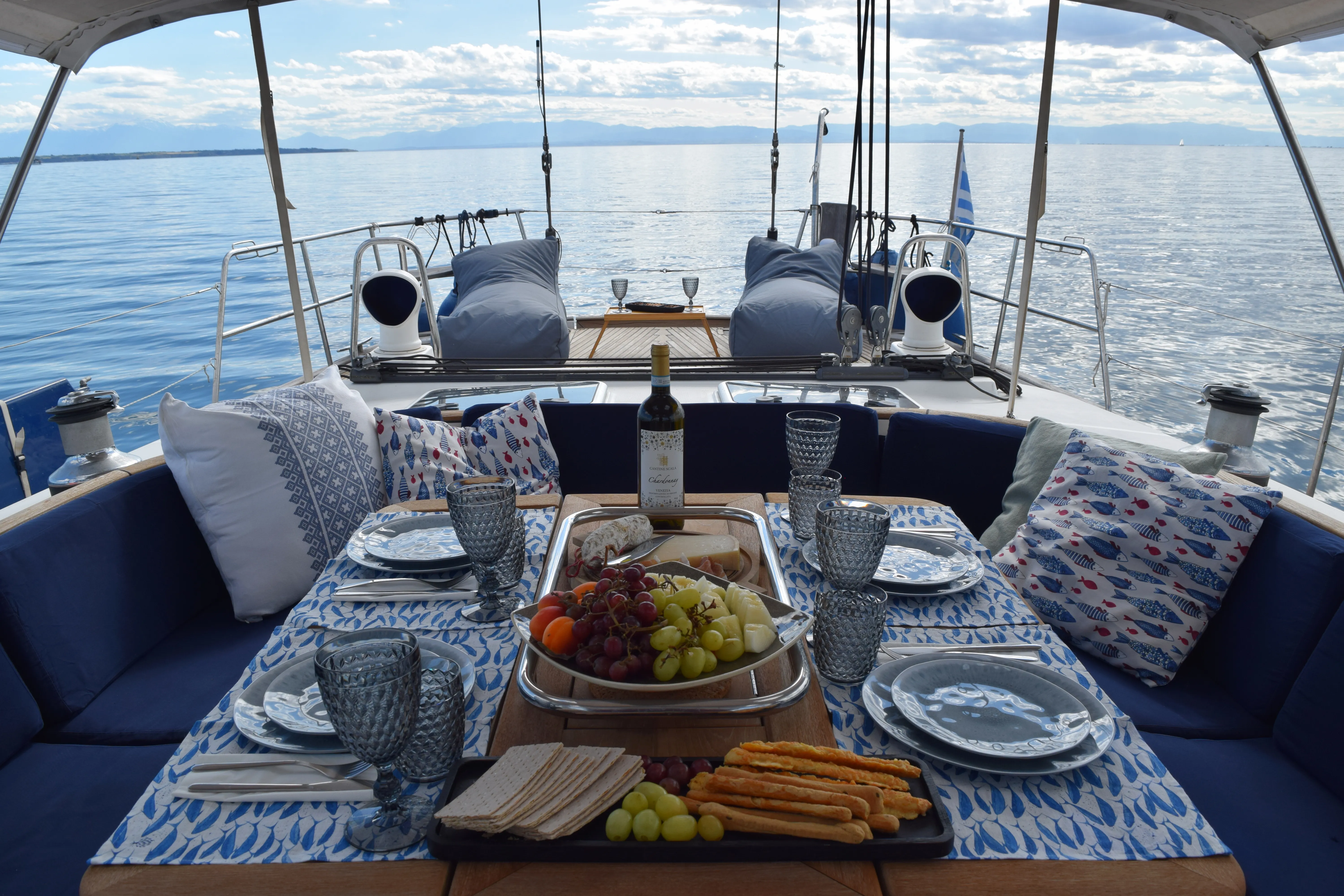 Beneteau 57 Marina Blue — yacht photo 11