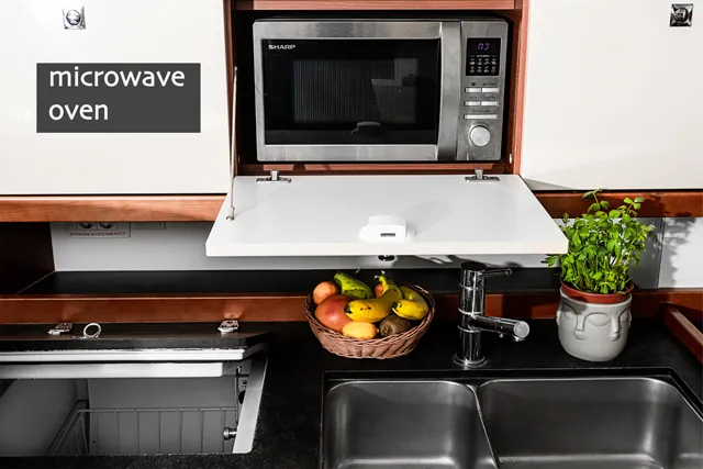 Oceanis 45 THEIA — фотография яхты 9