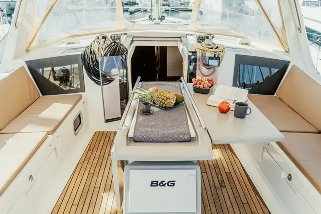 Oceanis 45 THEIA — фотография яхты 33