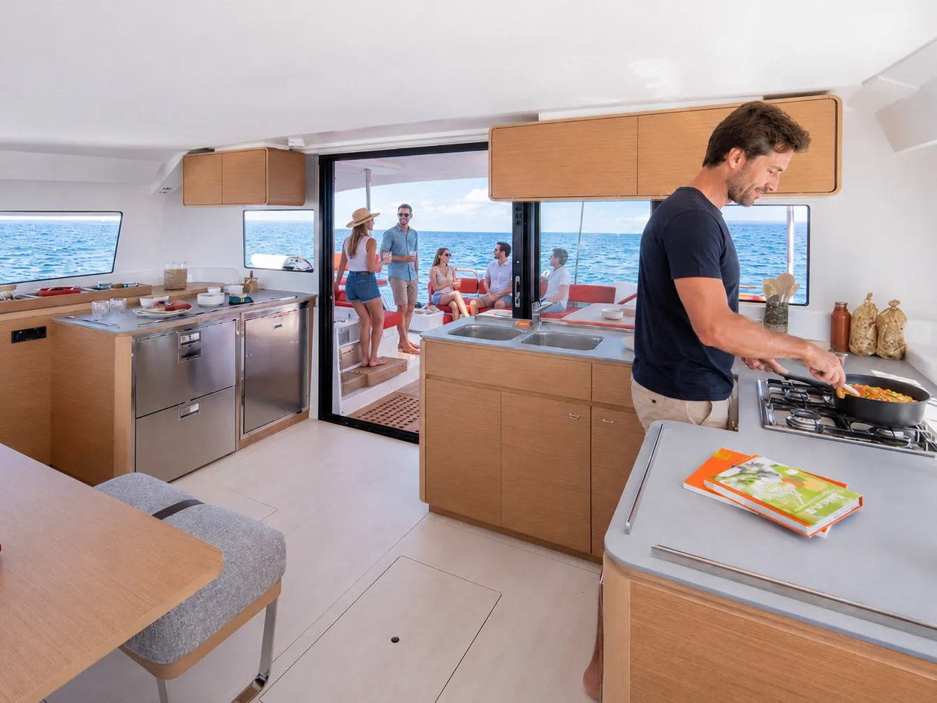 Excess 14 Premium — foto dello yacht n. 5