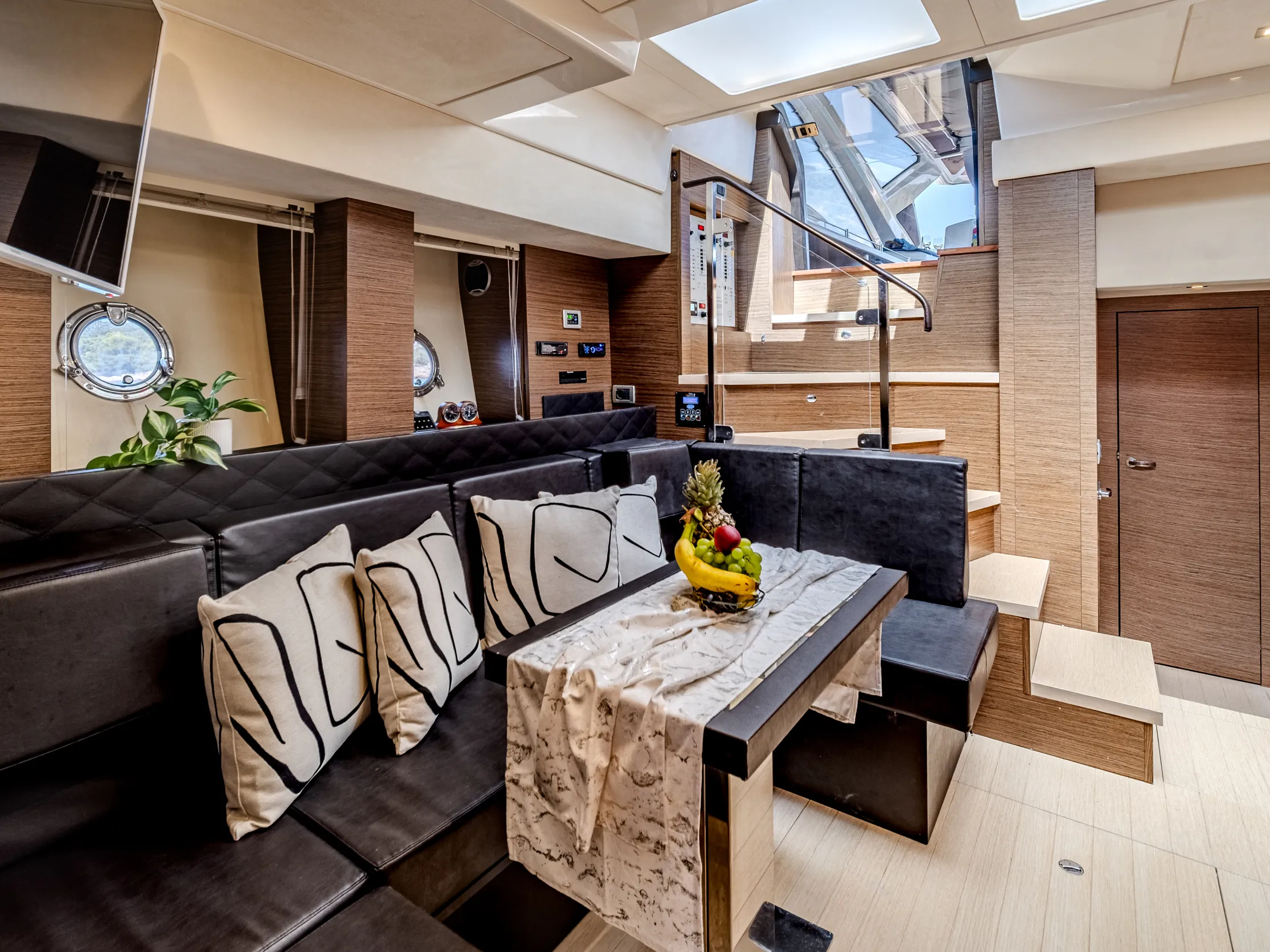 Cranchi 56 ST Darling Barbara — yacht photo 34