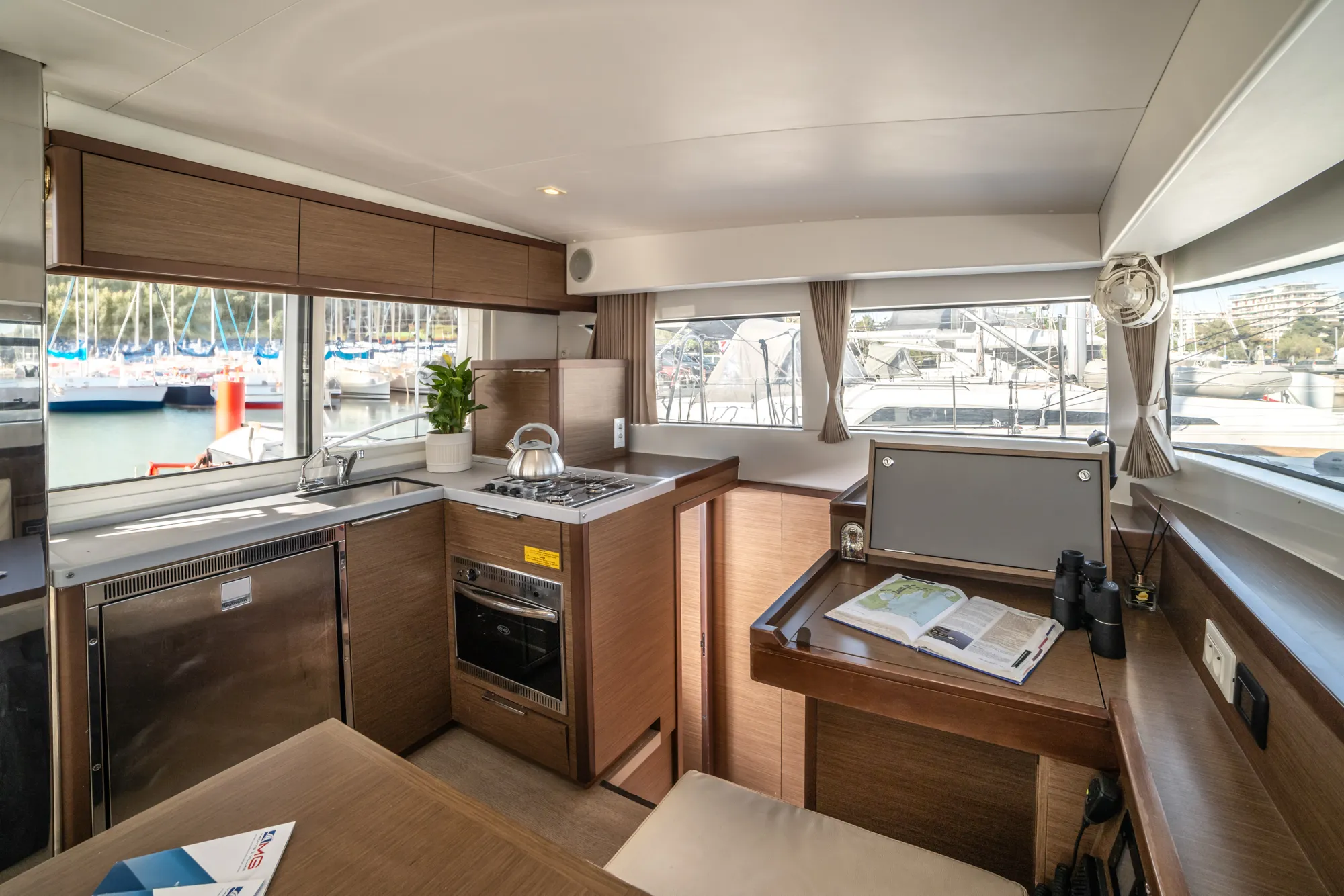 Lagoon 40 Serendipity — fotografia jachty 2