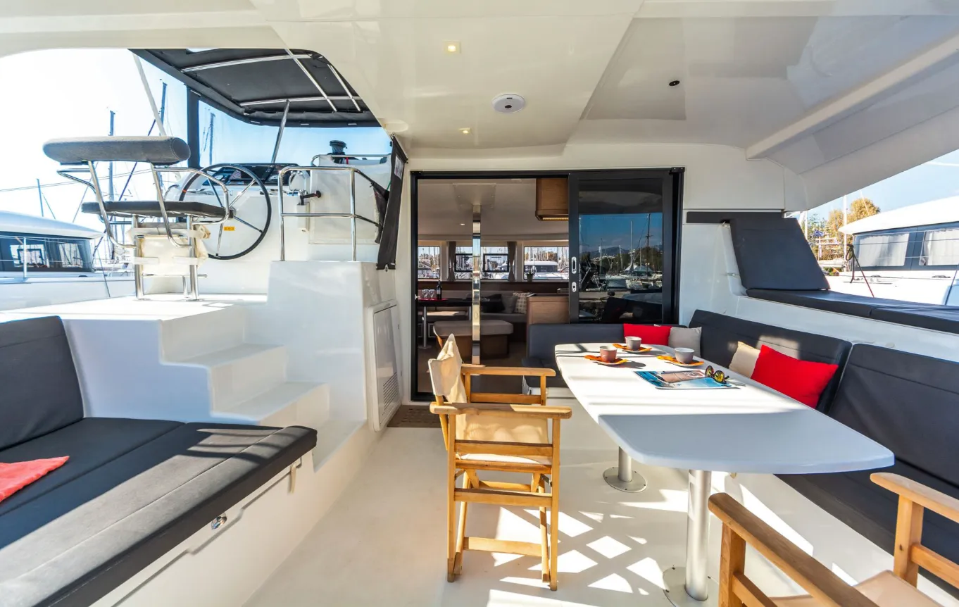 Lagoon 42 Amici — foto dello yacht n. 3