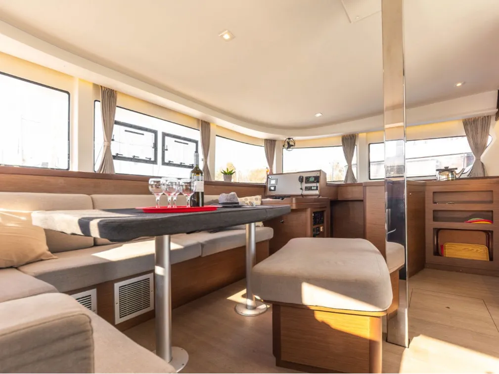 Lagoon 42 Amici — foto dello yacht n. 7