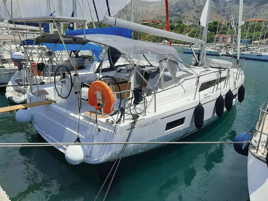 Beneteau Oceanis 40.1 Fots — фотография яхты 1